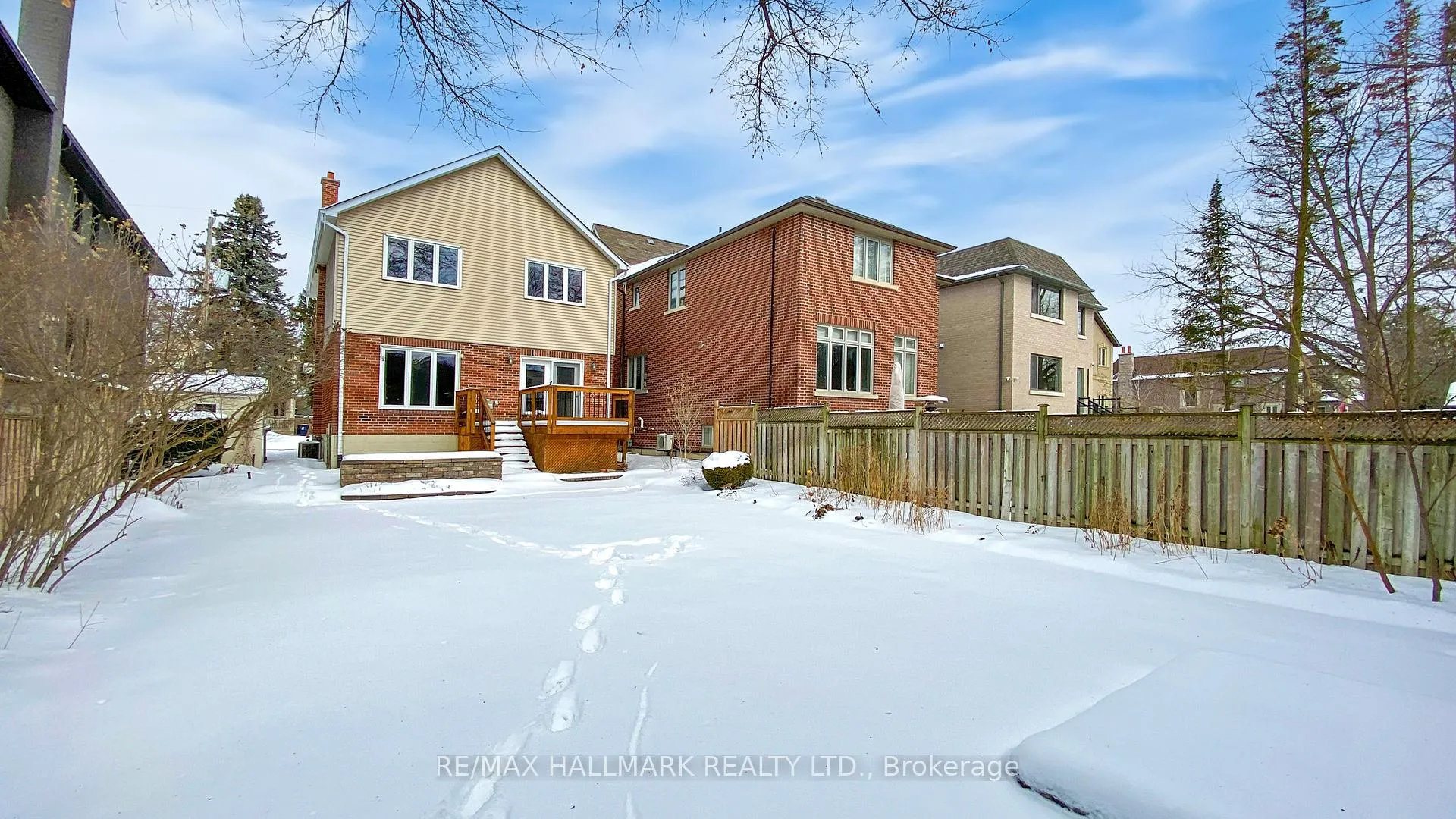 Photo 37 of 93 Stuart Avenue, North York, Lansing-Westgate — HOMEH
