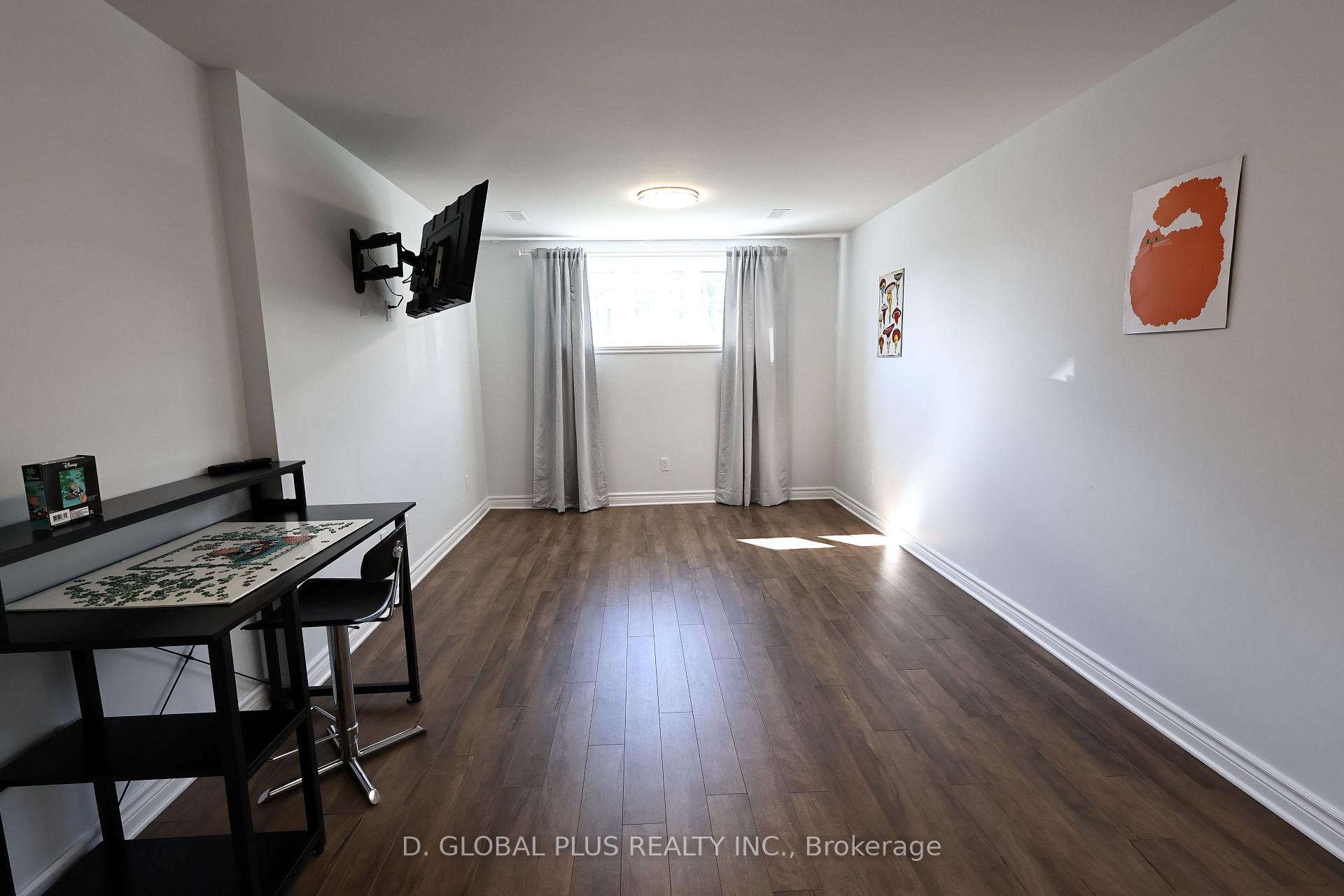 Photo 20 of 90 Cameron Crescent, Cornwall — HOMEH