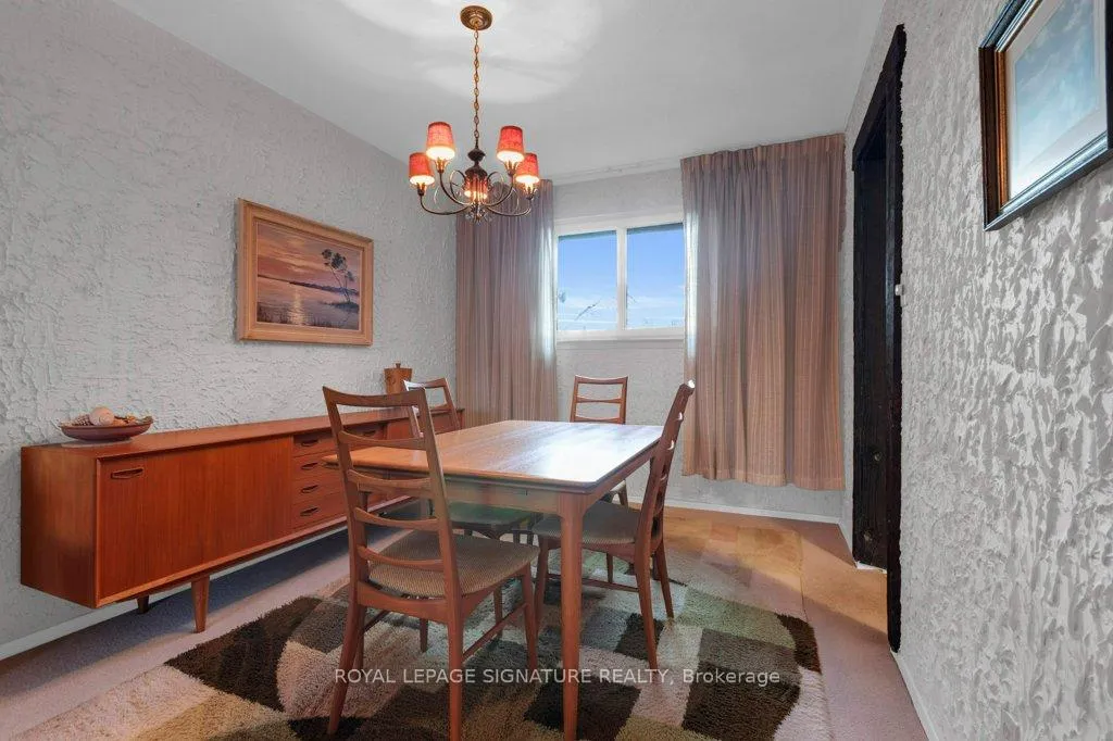 Photo 11 of 28 Stately Way, Markham, Royal Orchard — HOMEH