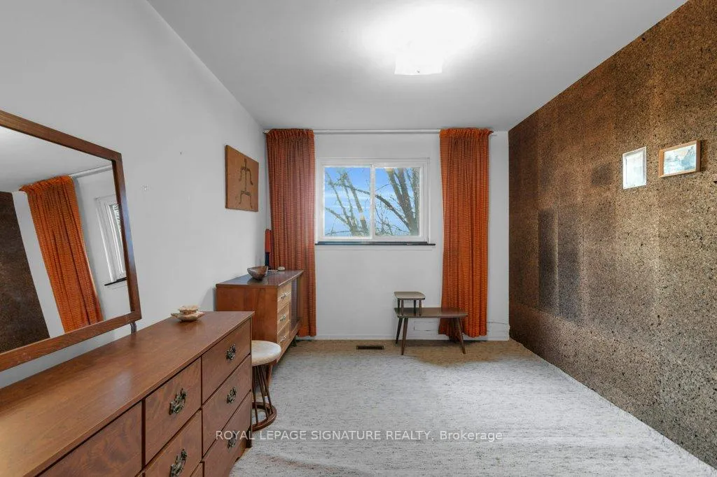 Photo 15 of 28 Stately Way, Markham, Royal Orchard — HOMEH