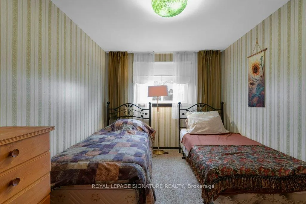 Photo 22 of 28 Stately Way, Markham, Royal Orchard — HOMEH