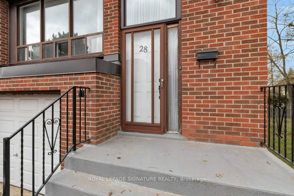 Photo 29 of 28 Stately Way, Markham, Royal Orchard — HOMEH