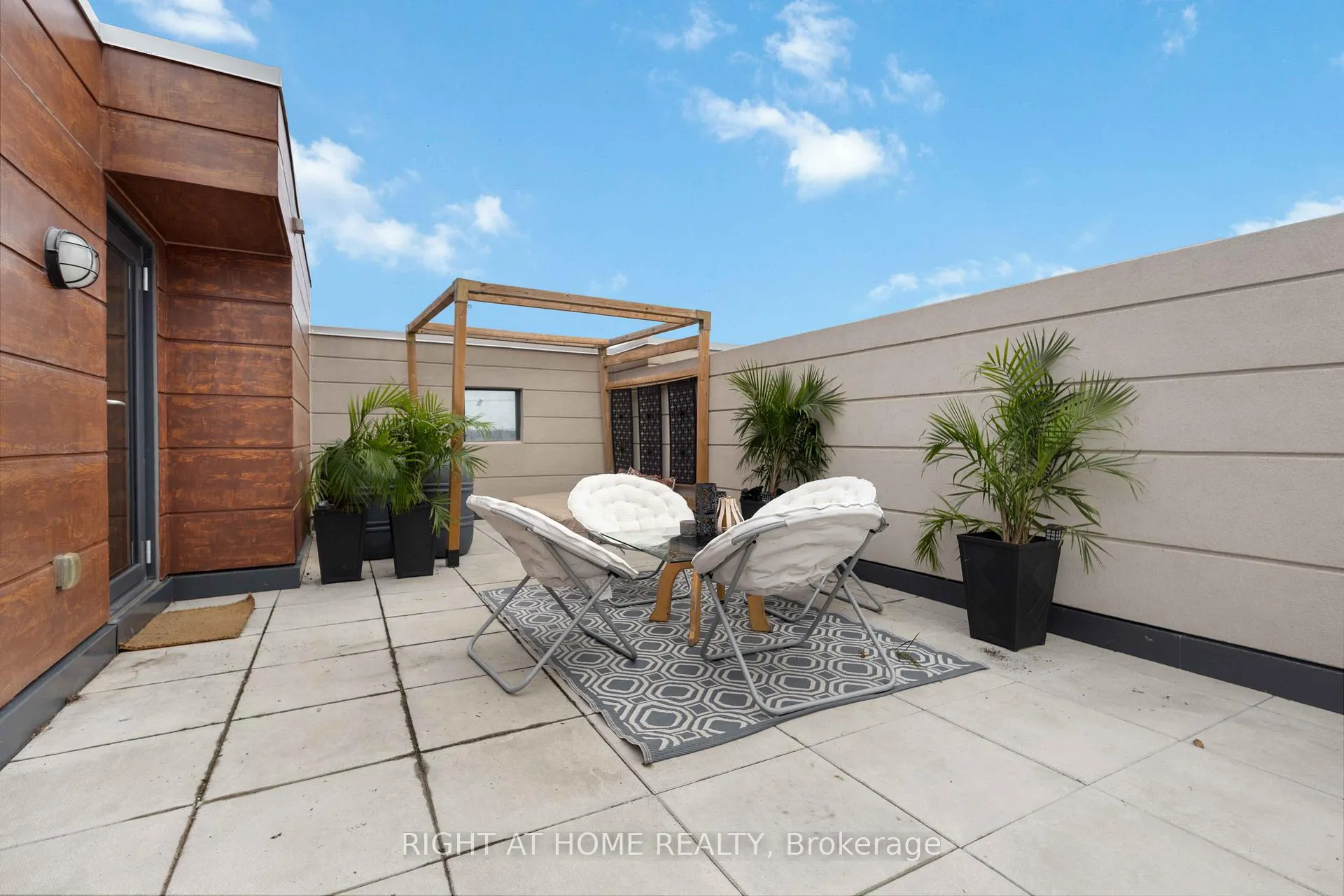 Photo 27 of Unit Th 8, 1245 Bayly Street, Pickering, Bay Ridges — HOMEH