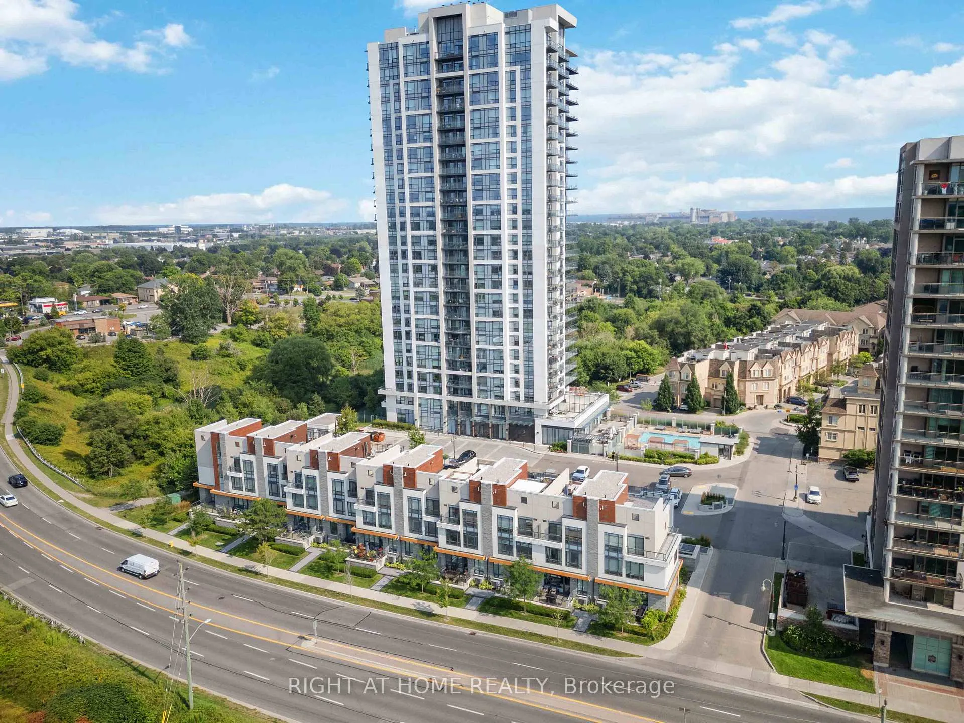 Photo 34 of Unit Th 8, 1245 Bayly Street, Pickering, Bay Ridges — HOMEH