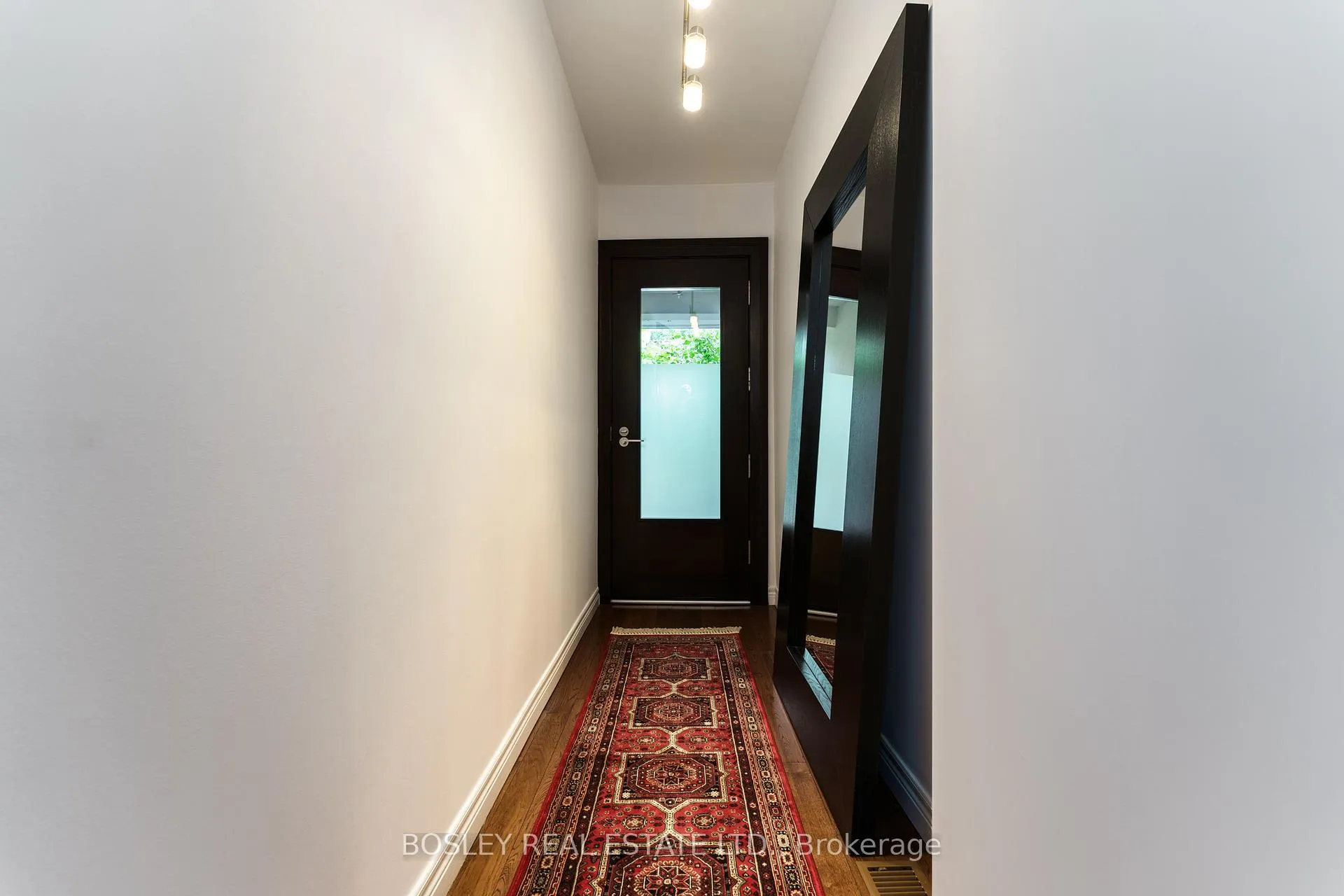 Photo 3 of Unit A, 108 Gledhill Avenue, Toronto, Woodbine-Lumsden — HOMEH