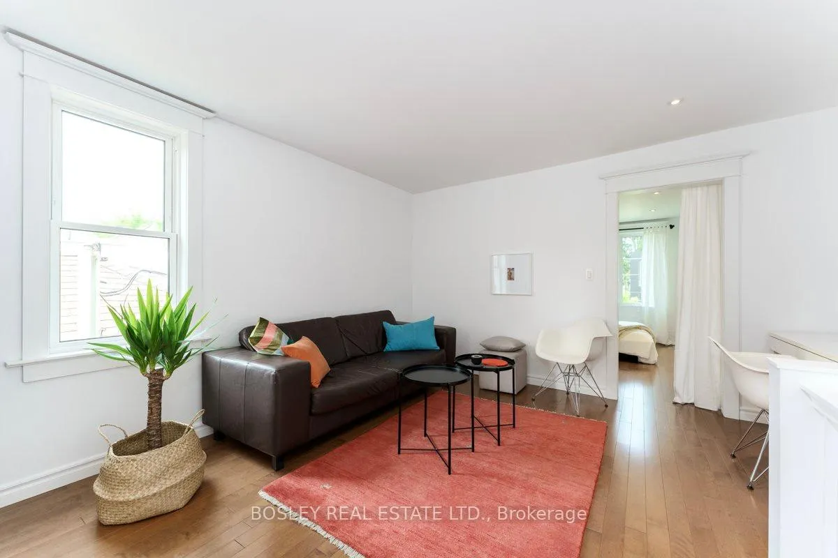Photo 5 of Unit A, 108 Gledhill Avenue, Toronto, Woodbine-Lumsden — HOMEH