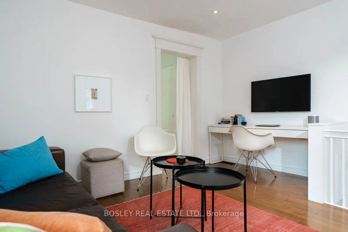 Photo 7 of Unit A, 108 Gledhill Avenue, Toronto, Woodbine-Lumsden — HOMEH