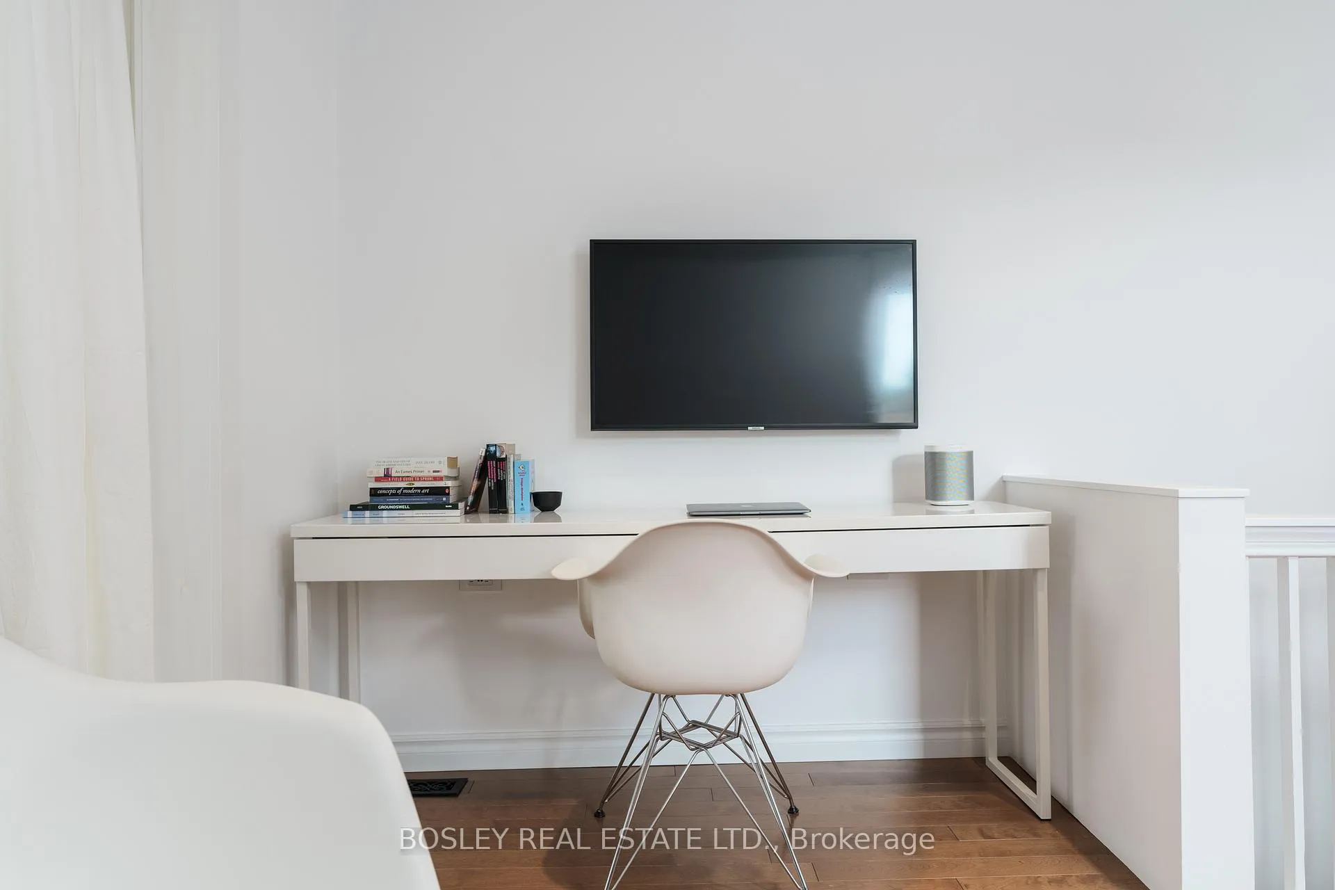 Photo 8 of Unit A, 108 Gledhill Avenue, Toronto, Woodbine-Lumsden — HOMEH