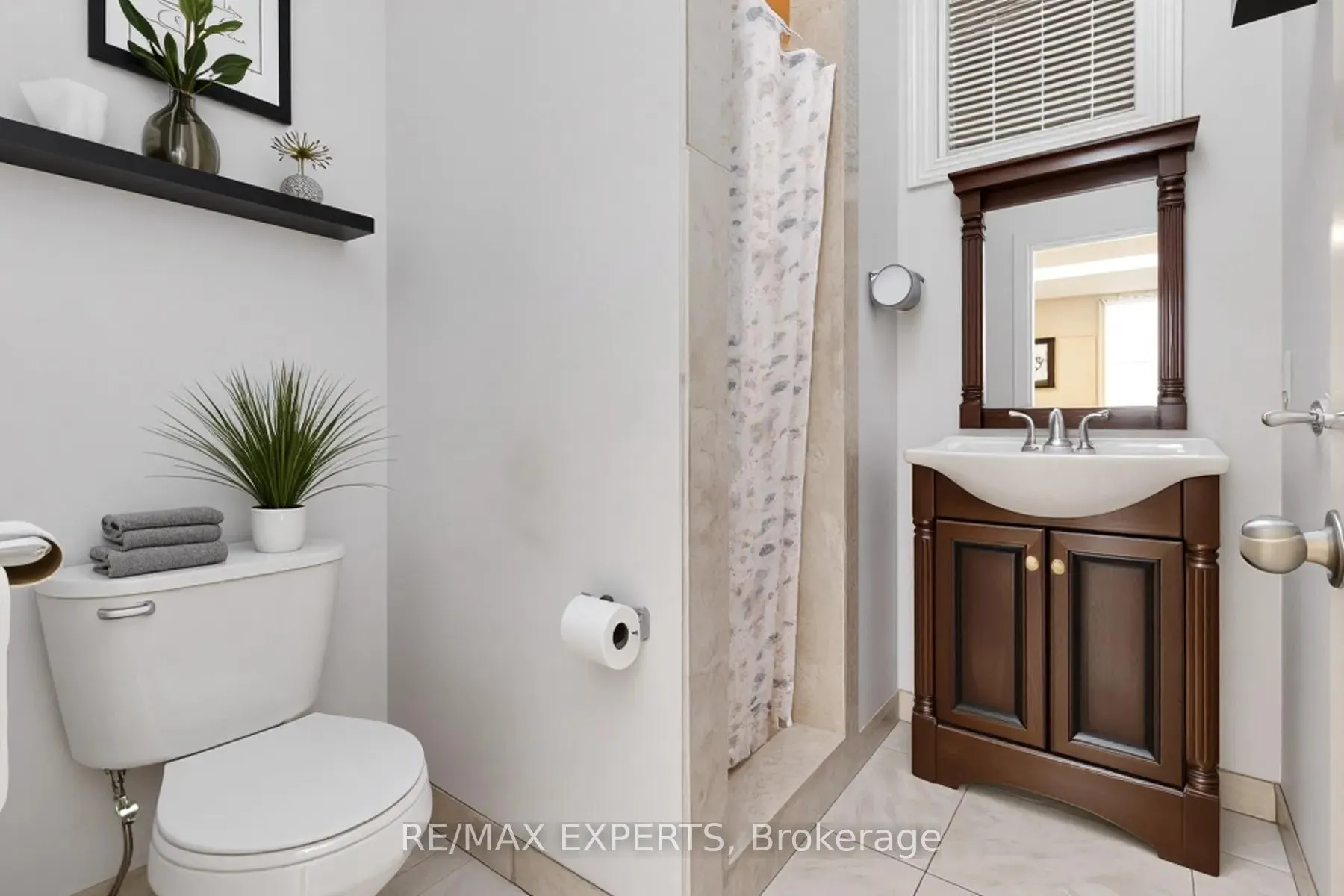 Photo 20 of Unit 2, 5780 King Road, King, Nobleton — HOMEH