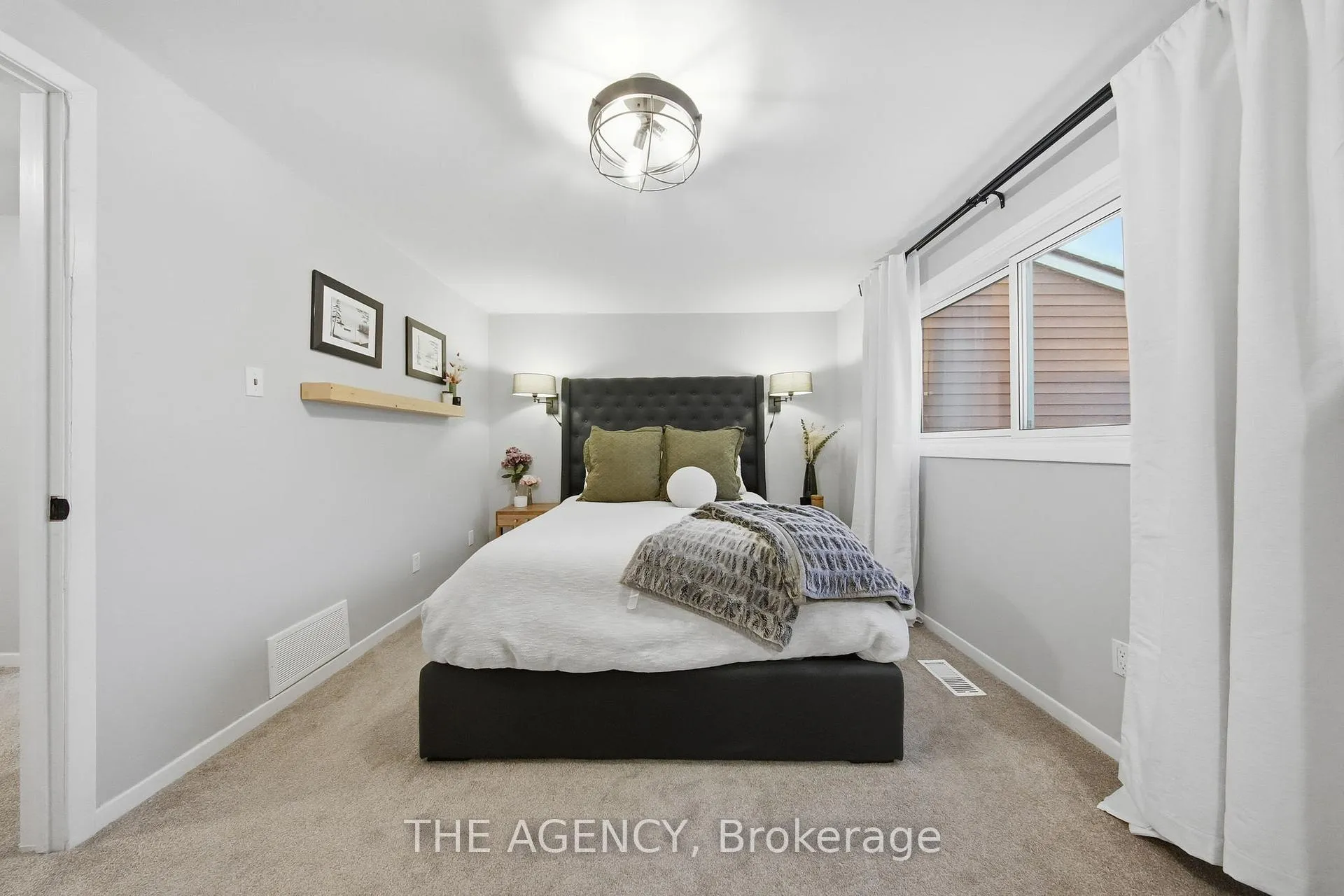 Photo 32 of Unit 9, 72 Martin Road, Clarington, Bowmanville — HOMEH