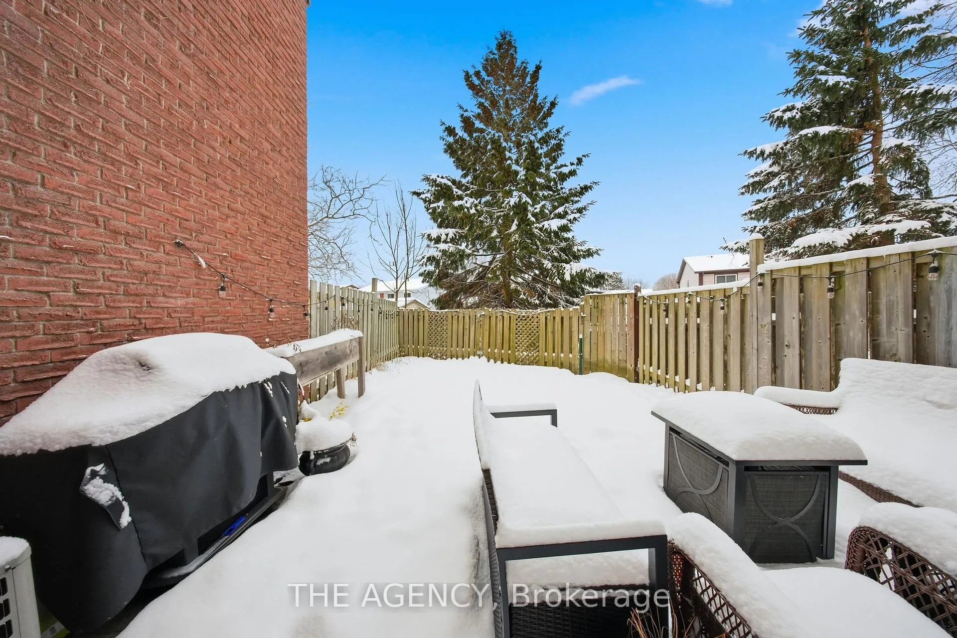 Photo 37 of Unit 9, 72 Martin Road, Clarington, Bowmanville — HOMEH