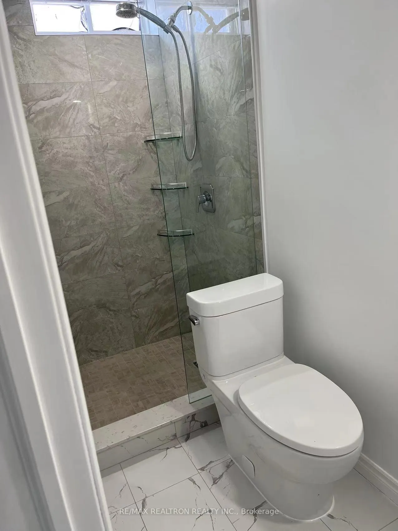 Photo 9 of 50 Omega Street, Markham, Wismer — HOMEH