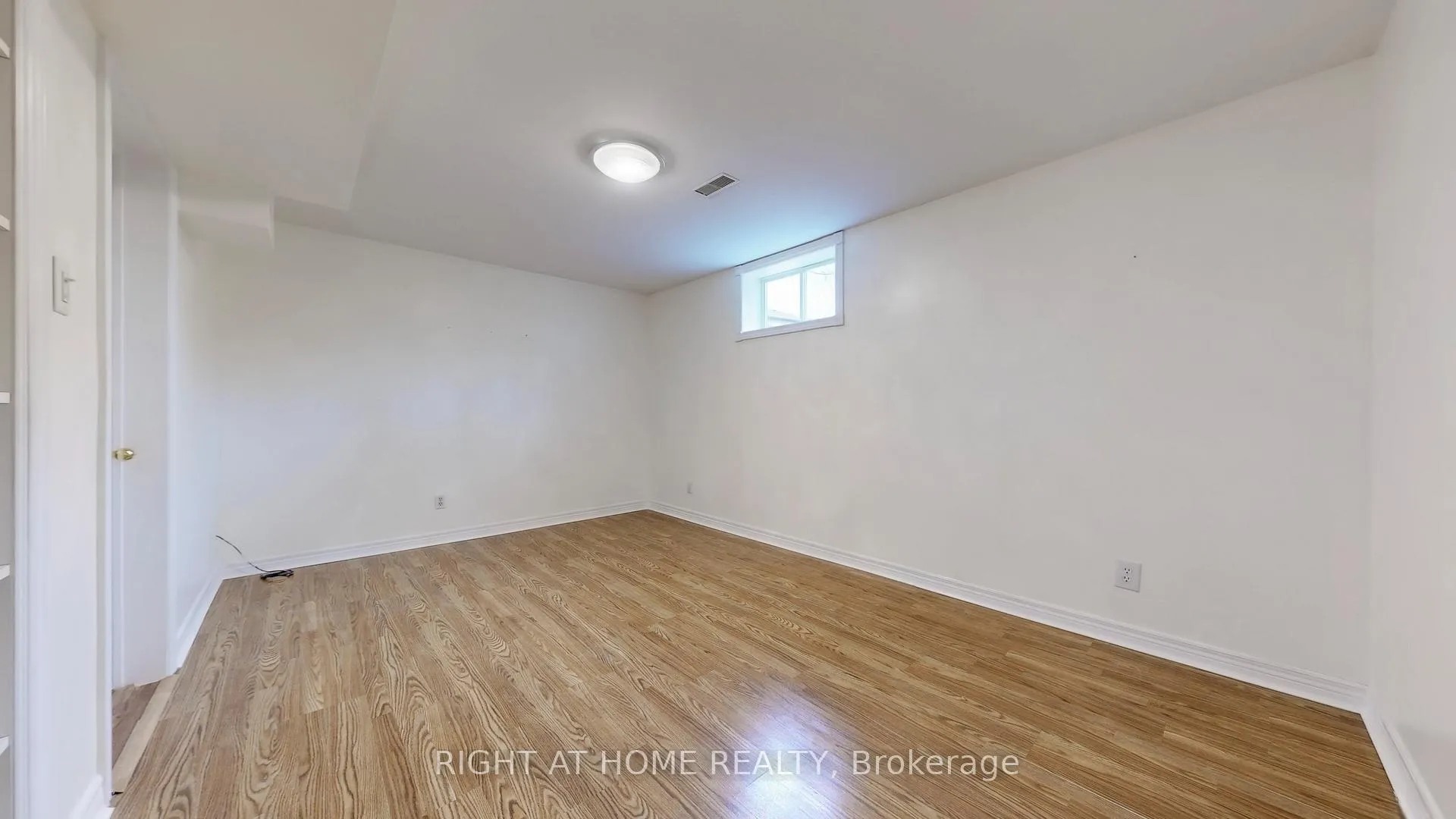 Photo 13 of Unit Basement, 381 Leacock Drive, Barrie, Letitia Heights — HOMEH