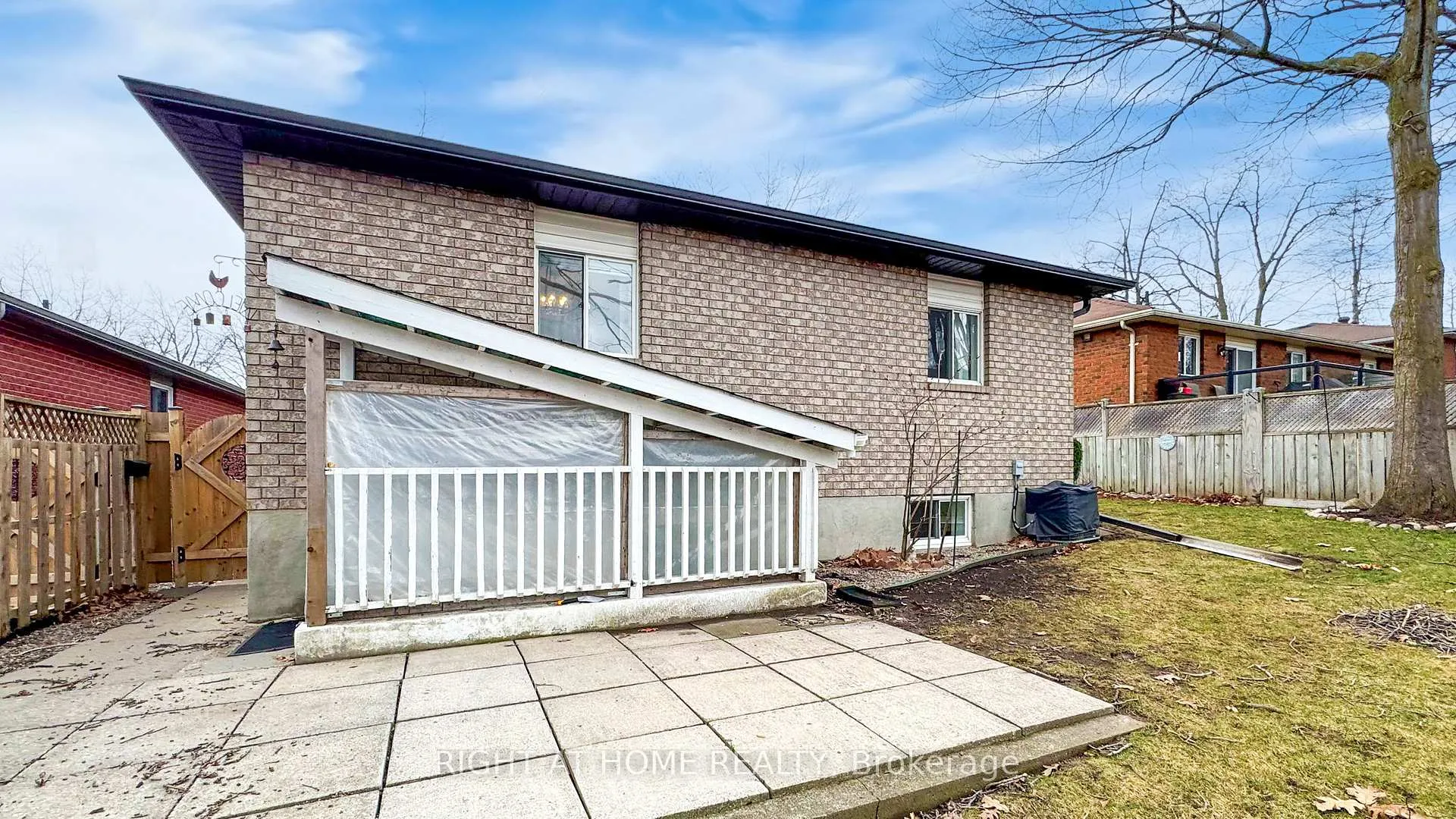 Photo 23 of Unit Basement, 381 Leacock Drive, Barrie, Letitia Heights — HOMEH