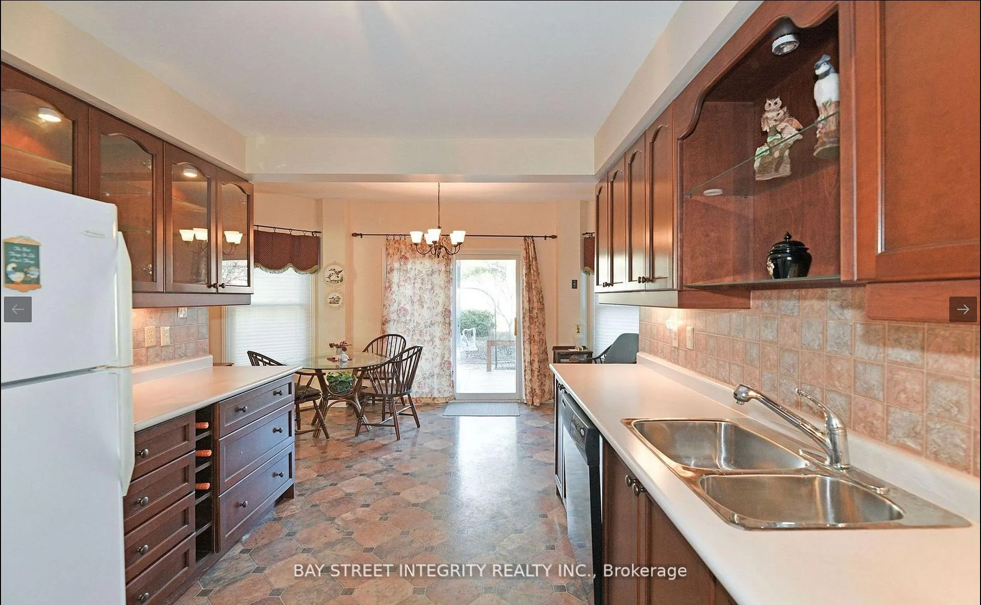Photo 7 of 1939 New Street, Pickering, Amberlea — HOMEH