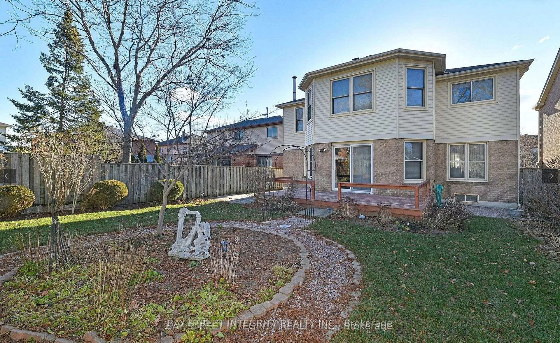 Photo 11 of 1939 New Street, Pickering, Amberlea — HOMEH