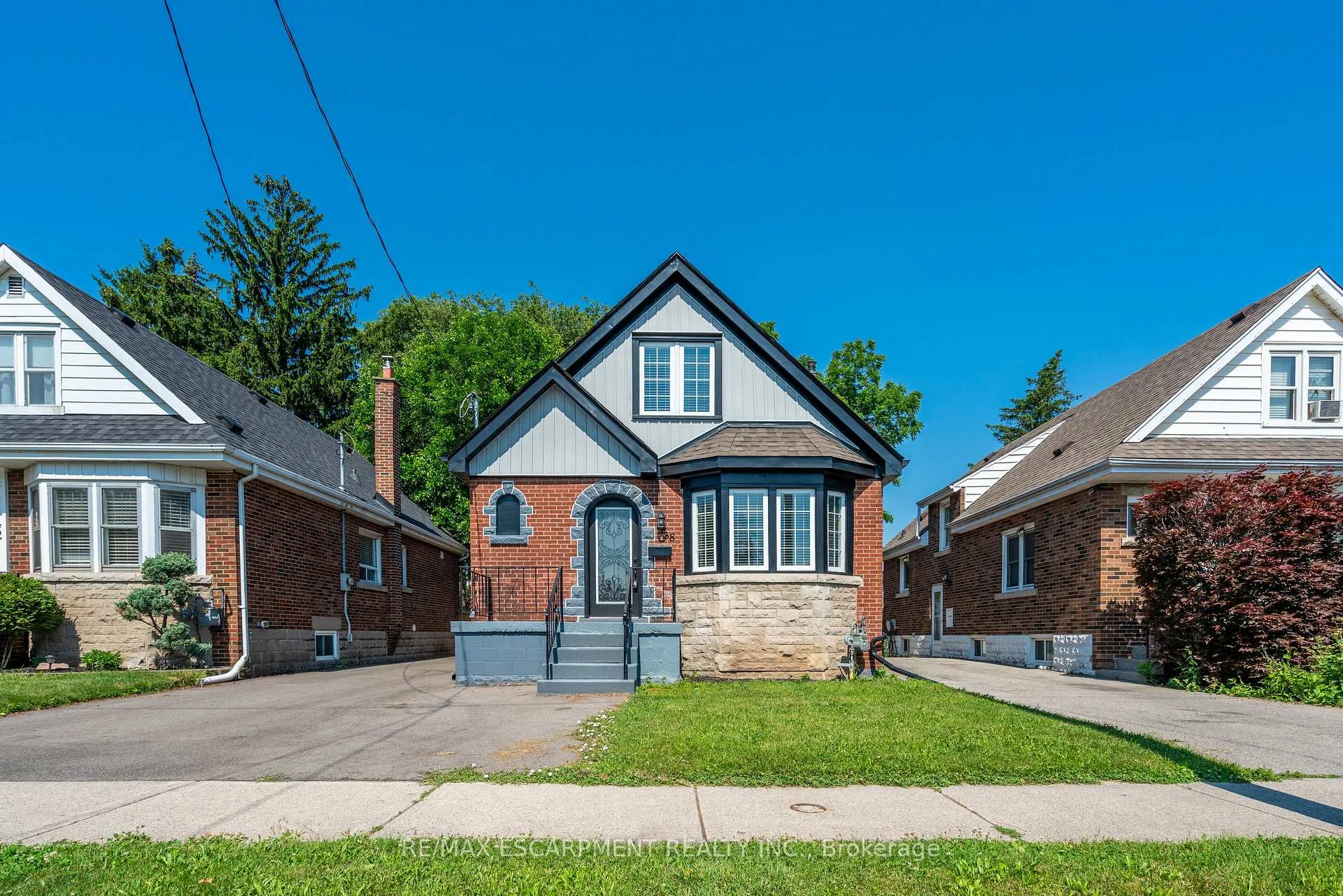 Photo 1 of Unit Lower, 138 Tuxedo Avenue S, Hamilton, Bartonville — HOMEH