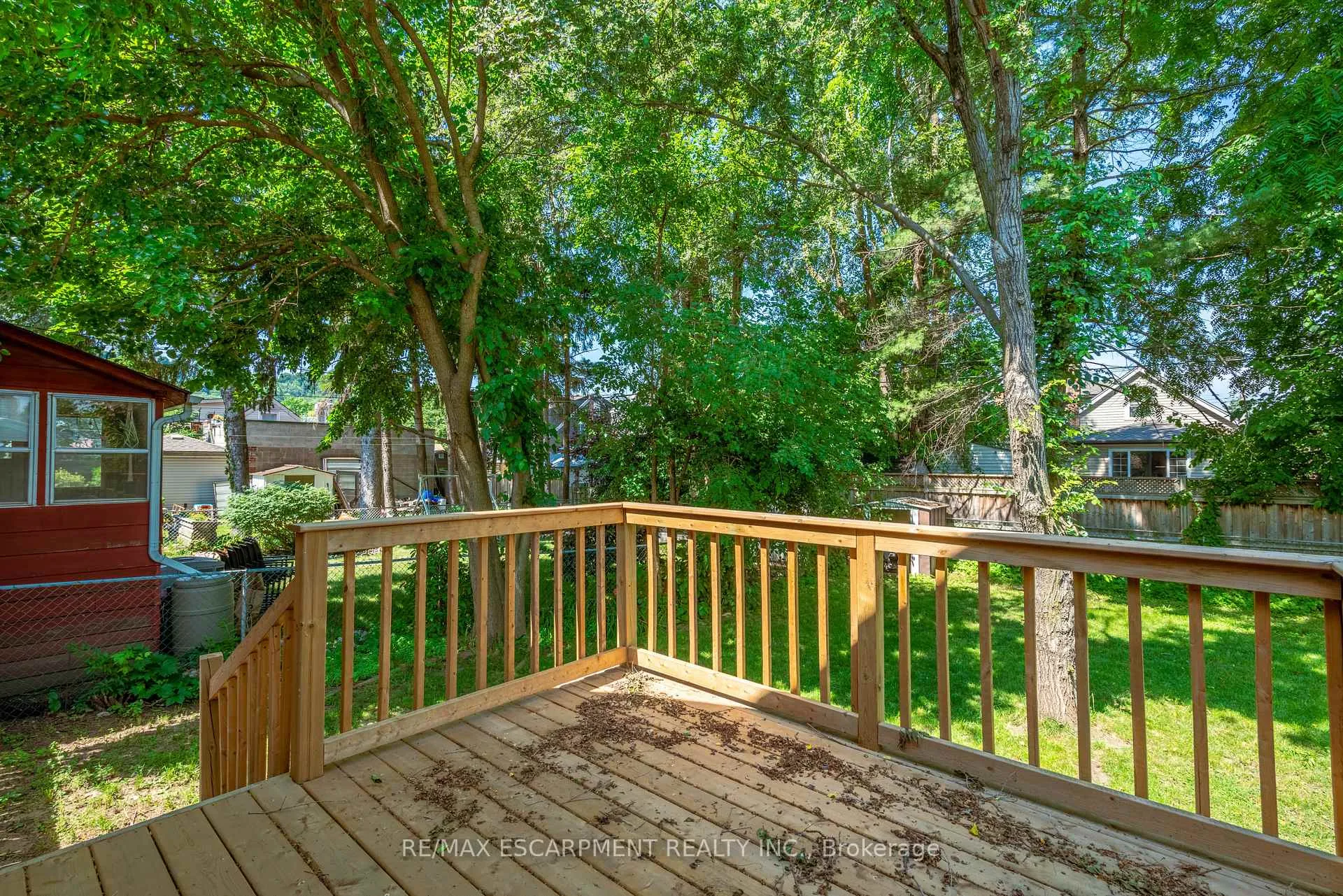 Photo 18 of Unit Lower, 138 Tuxedo Avenue S, Hamilton, Bartonville — HOMEH