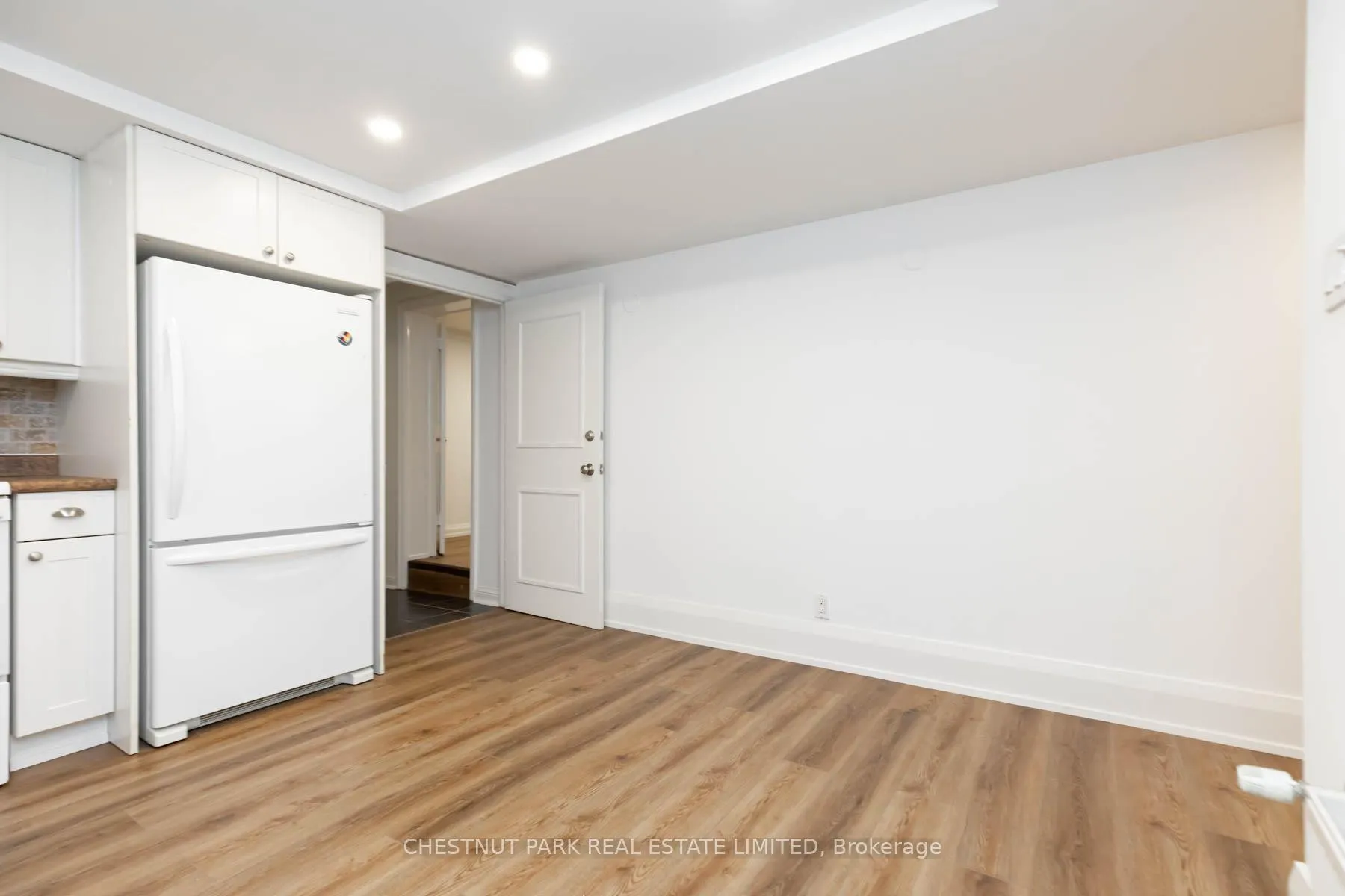 Photo 11 of Unit Lower, 6 Glen Edyth Drive, Toronto, Casa Loma — HOMEH