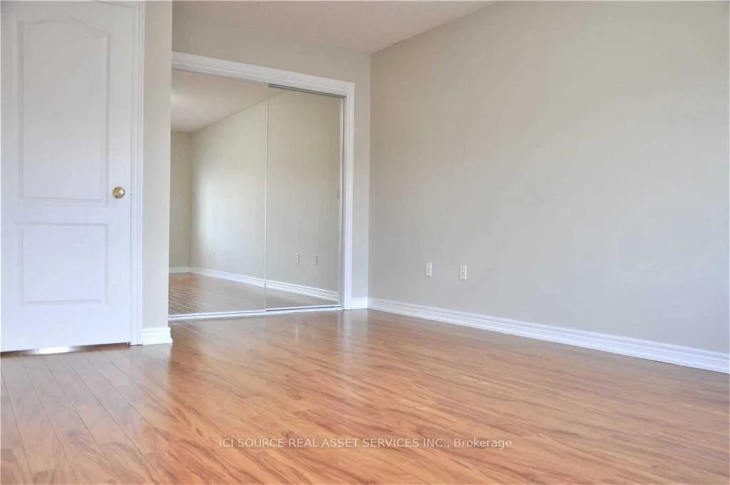 Photo 6 of Unit Upper, 63 Summerlea Street, Markham, Middlefield — HOMEH