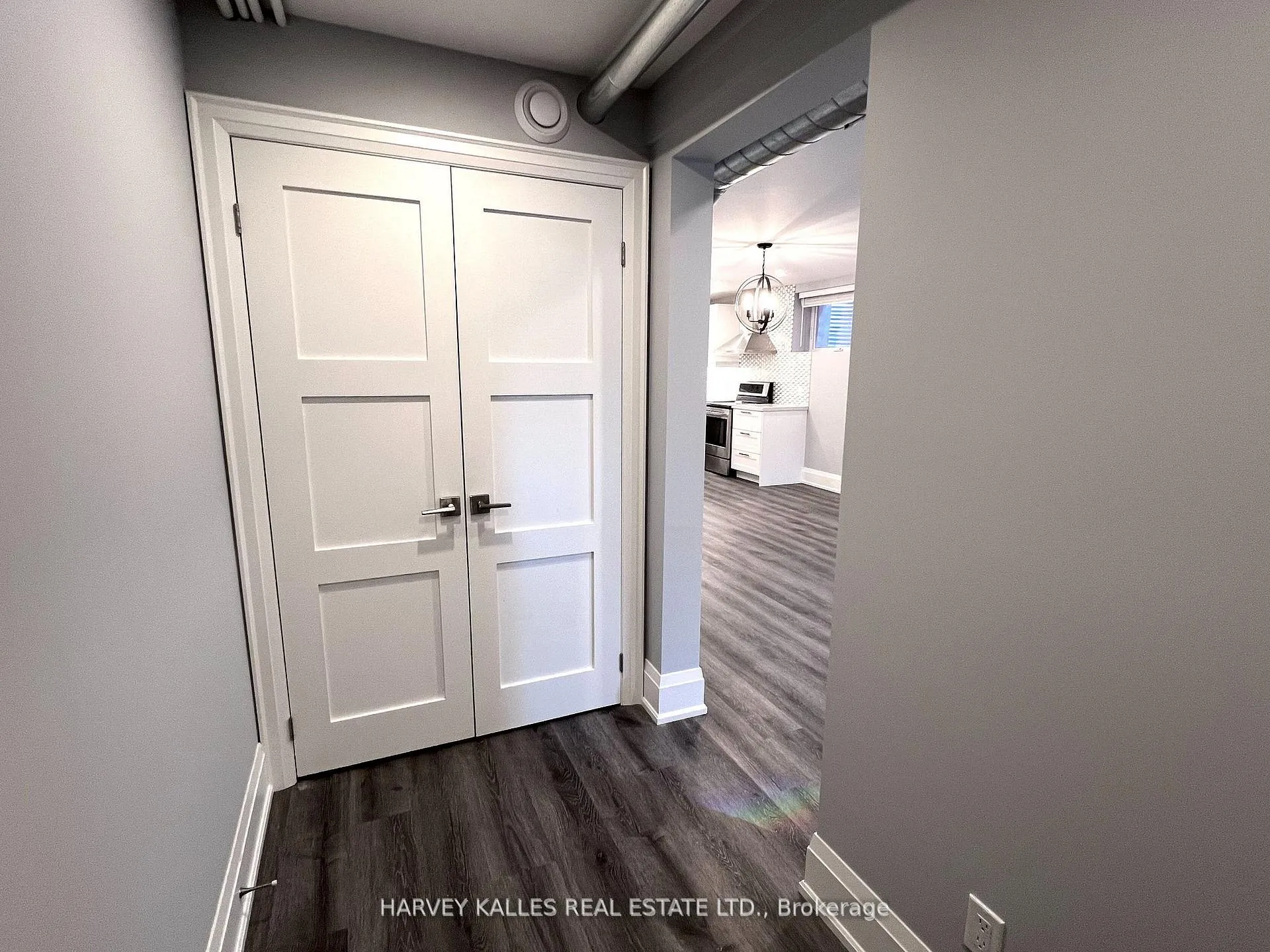 Photo 4 of Unit Lower, 45 Northcote Avenue, Toronto, Little Portugal — HOMEH