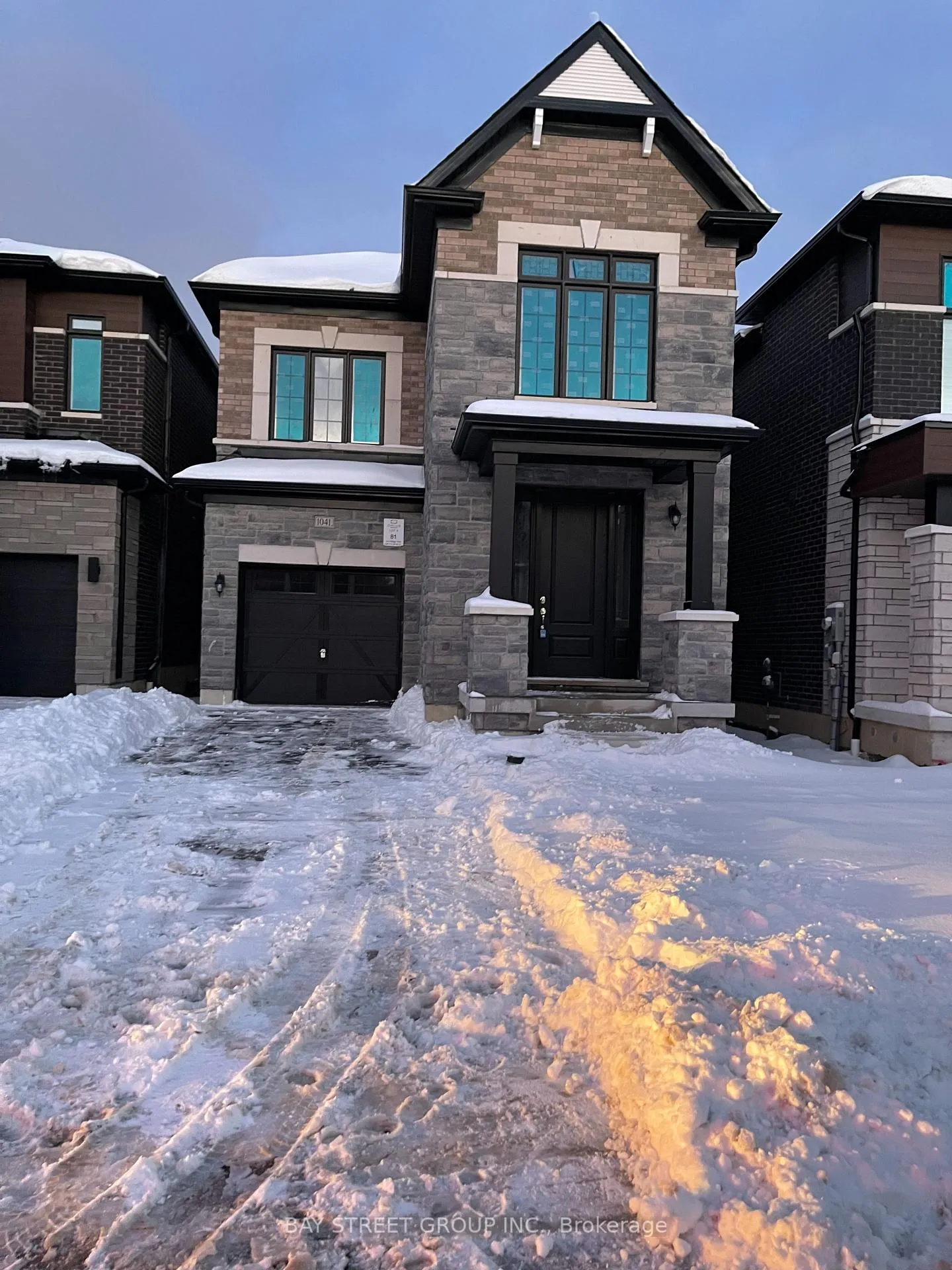 Photo 1 of 1041 Pisces Street, Pickering, Rural Pickering — HOMEH
