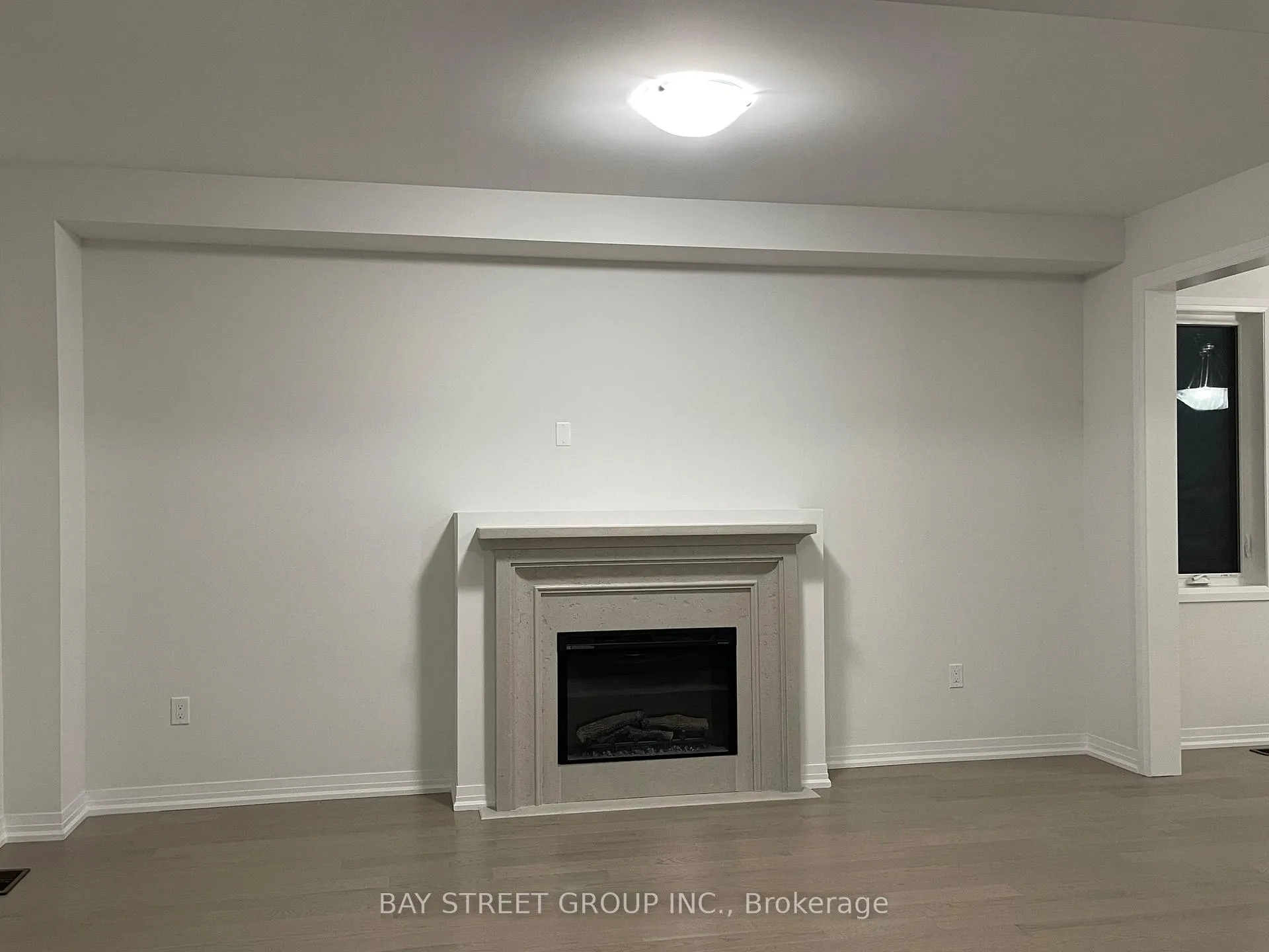 Photo 3 of 1041 Pisces Street, Pickering, Rural Pickering — HOMEH
