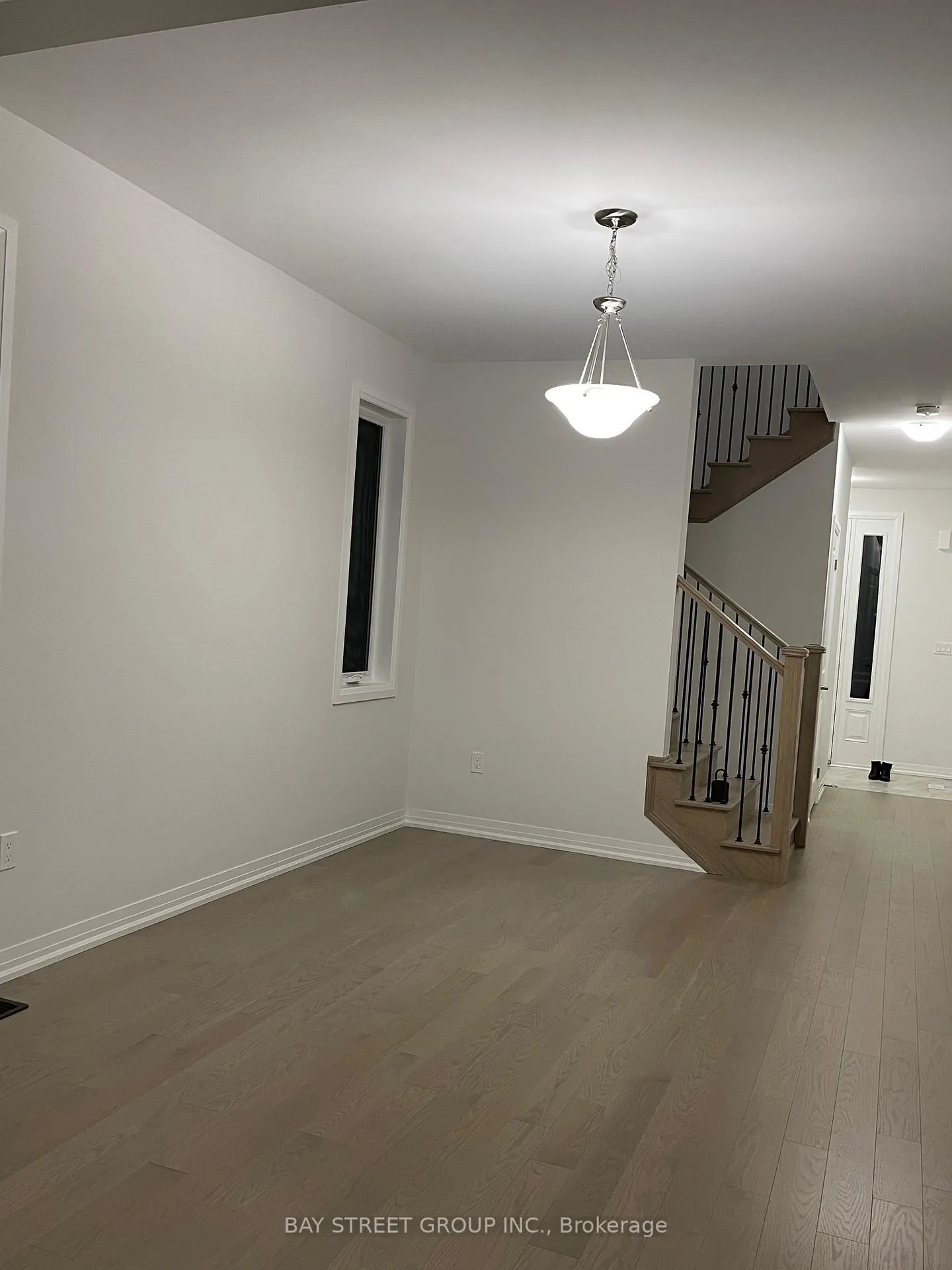 Photo 5 of 1041 Pisces Street, Pickering, Rural Pickering — HOMEH