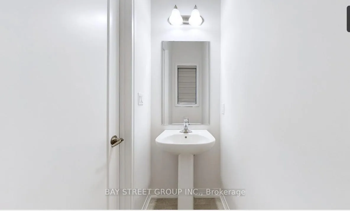 Photo 13 of 1041 Pisces Street, Pickering, Rural Pickering — HOMEH