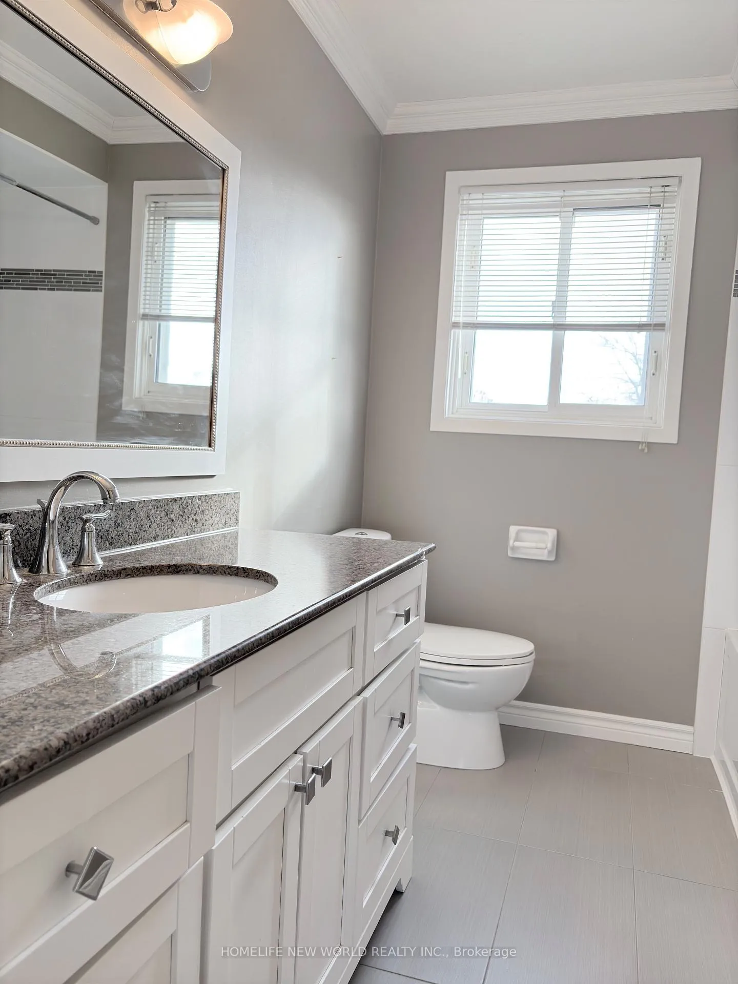 Photo 18 of 35 Shieldmark Crescent, Markham, Royal Orchard — HOMEH