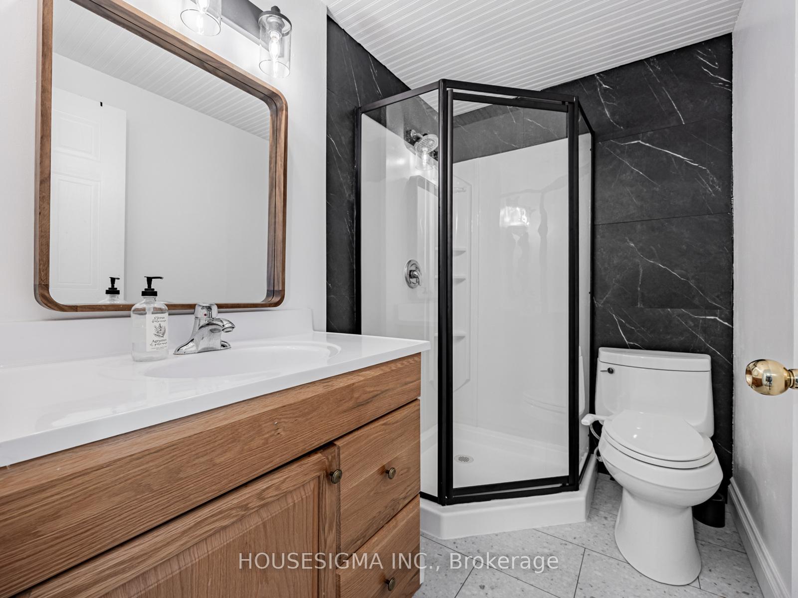 Photo 16 of 39 Pidduck Street, Clarington, Courtice — HOMEH