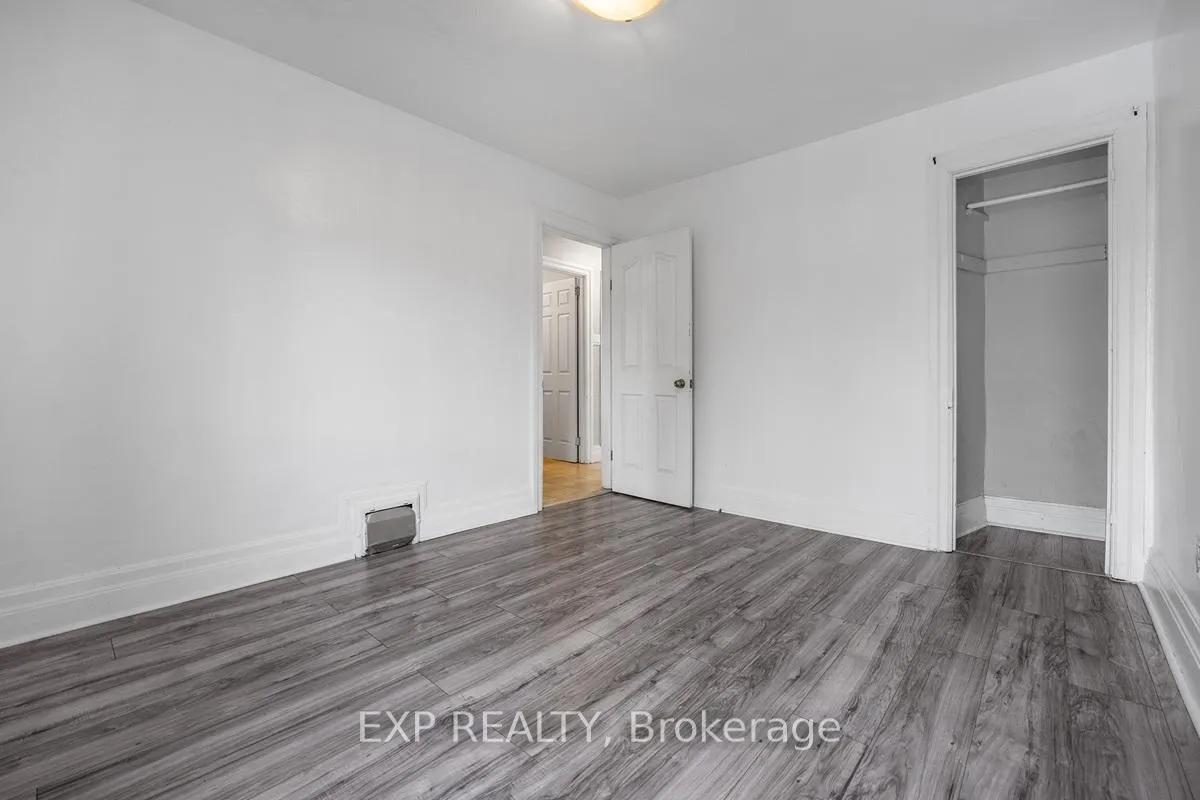 Photo 16 of Unit Upper, 129 Grant Avenue, Hamilton, Stinson — HOMEH