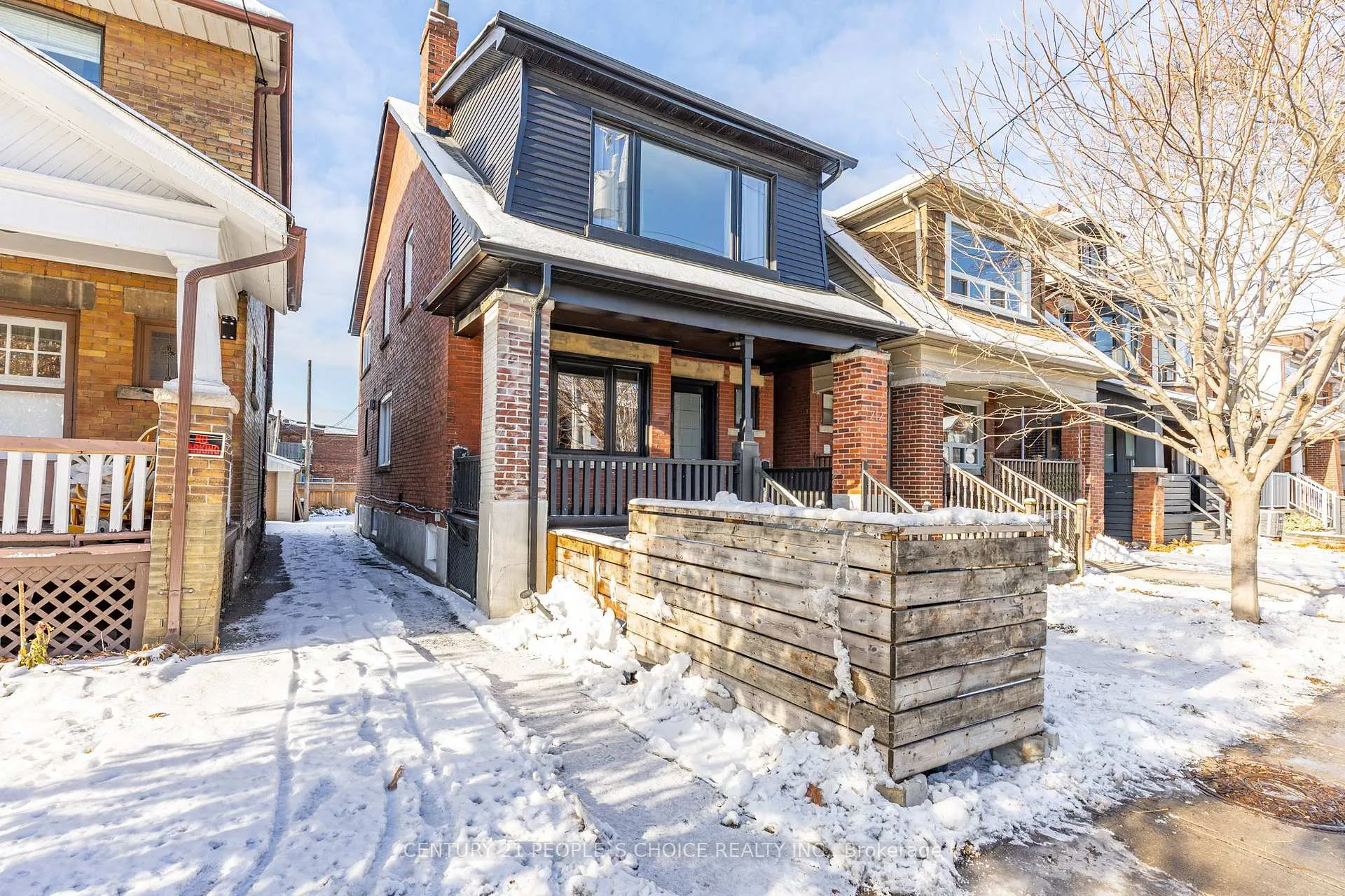 Photo 2 of 212 Oakwood Avenue, Toronto, Oakwood Village — HOMEH