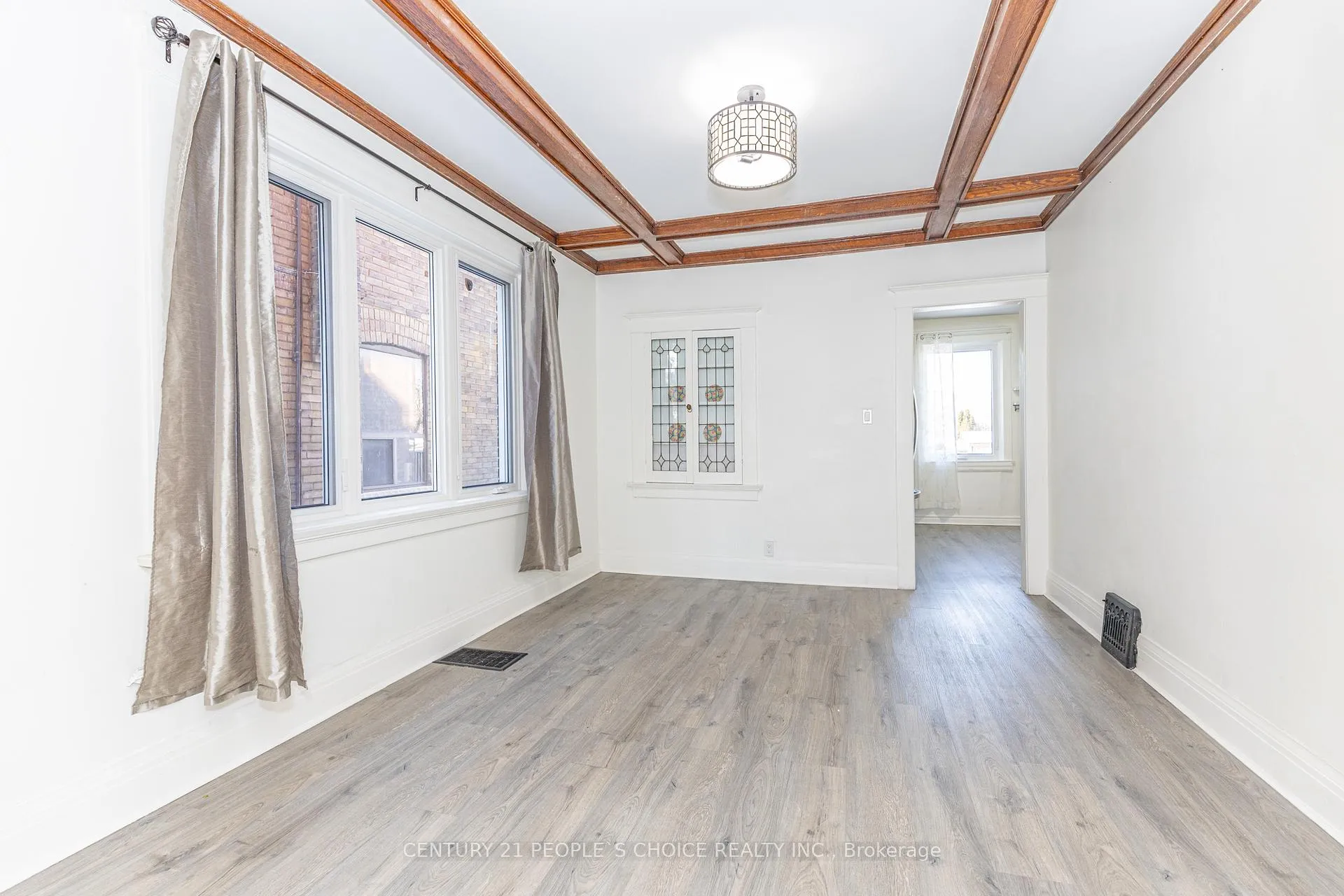 Photo 11 of 212 Oakwood Avenue, Toronto, Oakwood Village — HOMEH