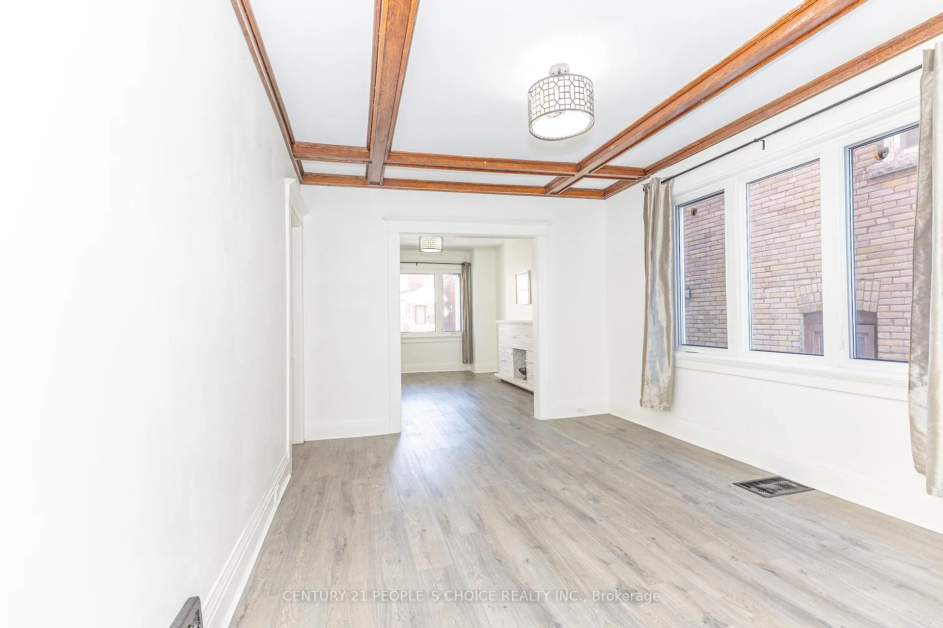 Photo 12 of 212 Oakwood Avenue, Toronto, Oakwood Village — HOMEH