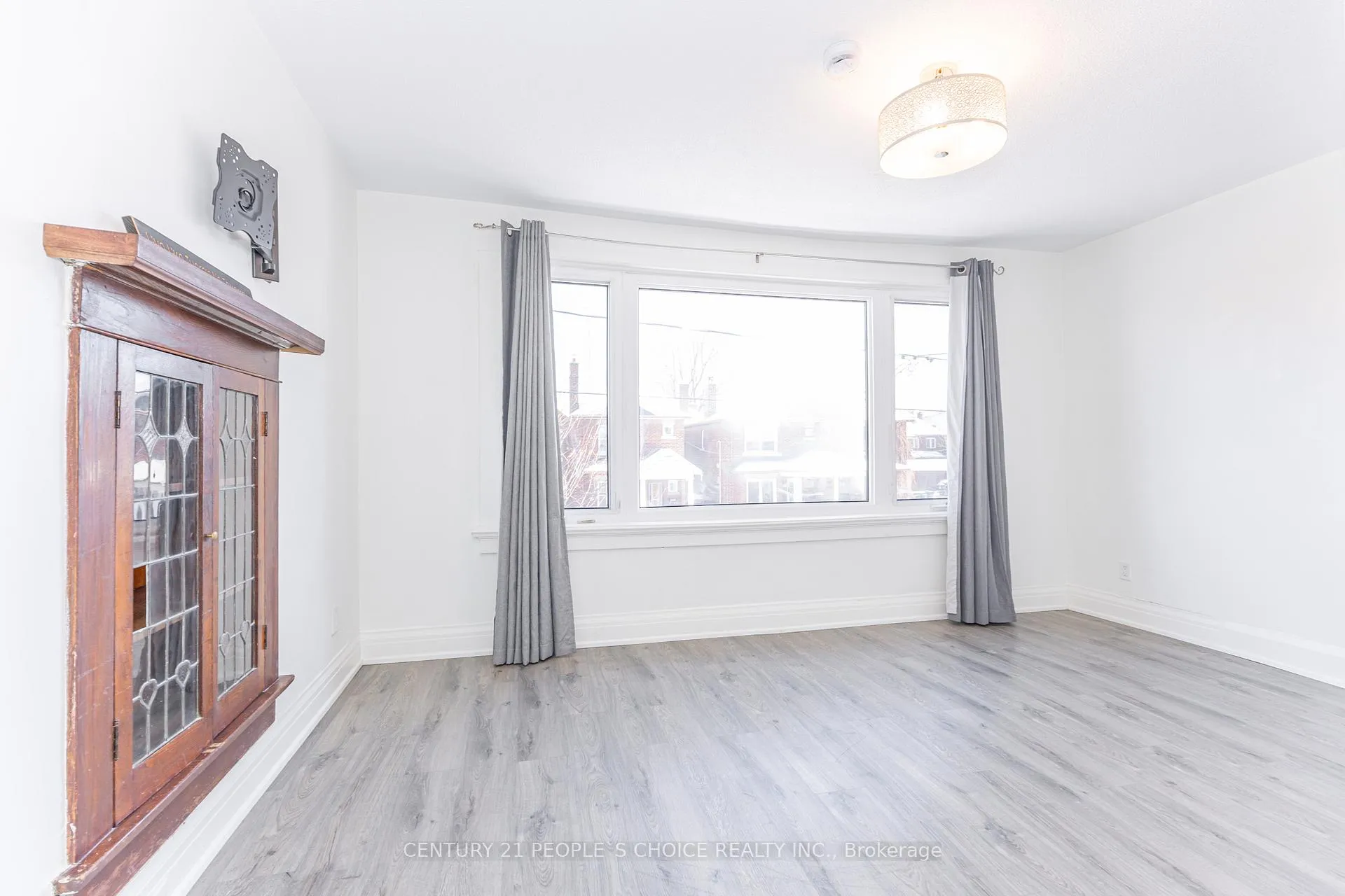 Photo 31 of 212 Oakwood Avenue, Toronto, Oakwood Village — HOMEH