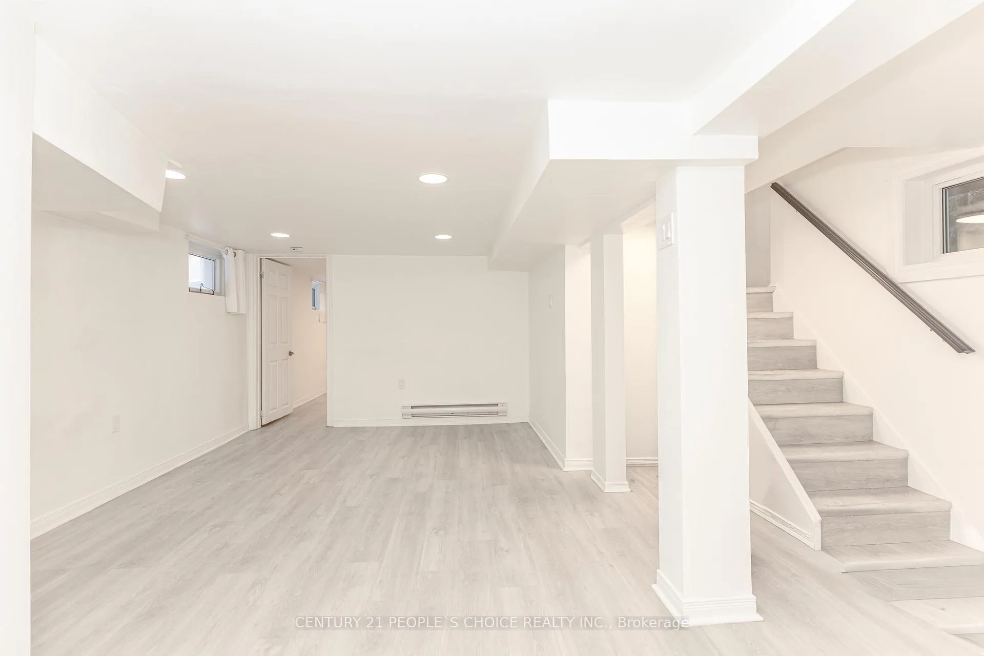 Photo 35 of 212 Oakwood Avenue, Toronto, Oakwood Village — HOMEH