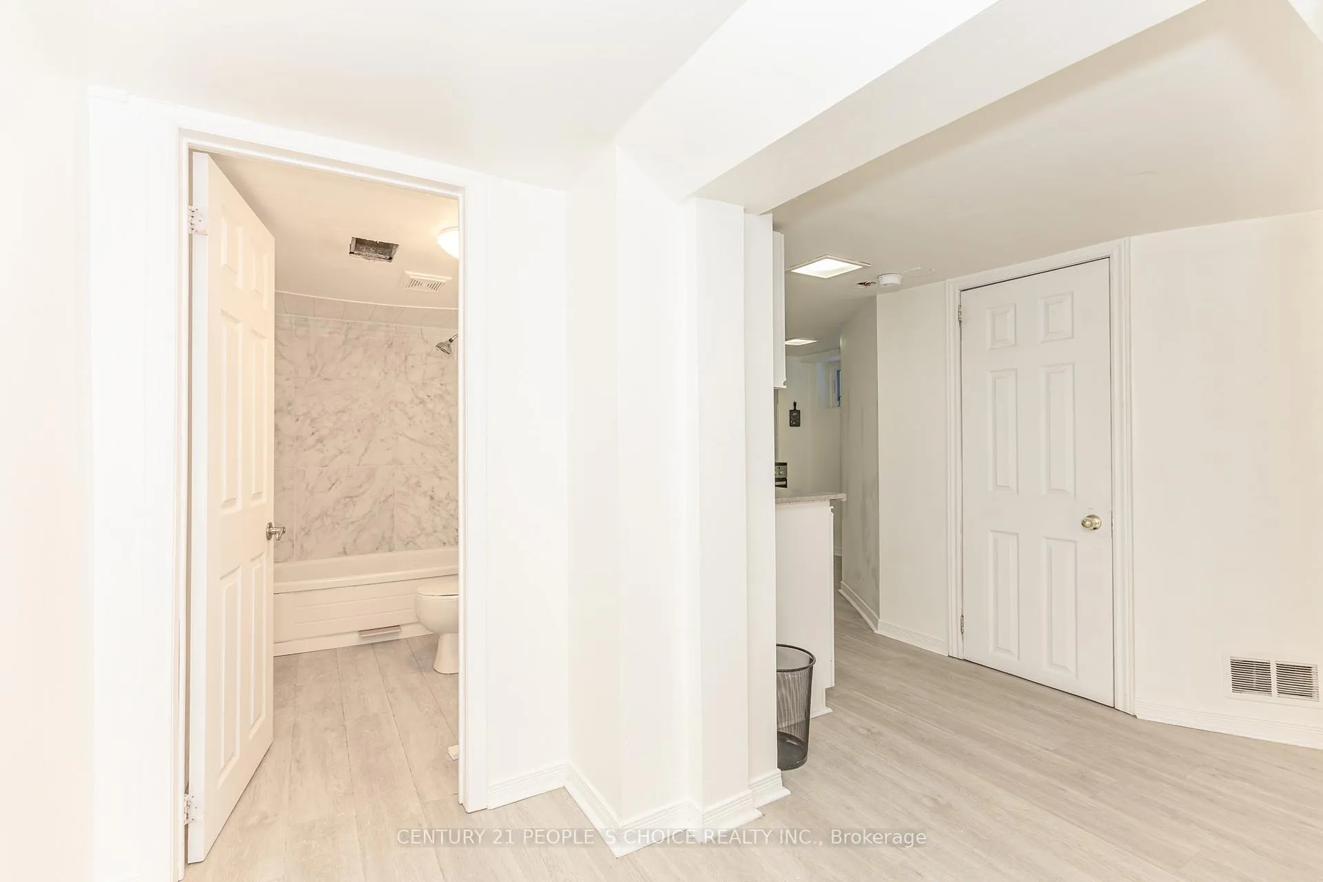 Photo 37 of 212 Oakwood Avenue, Toronto, Oakwood Village — HOMEH
