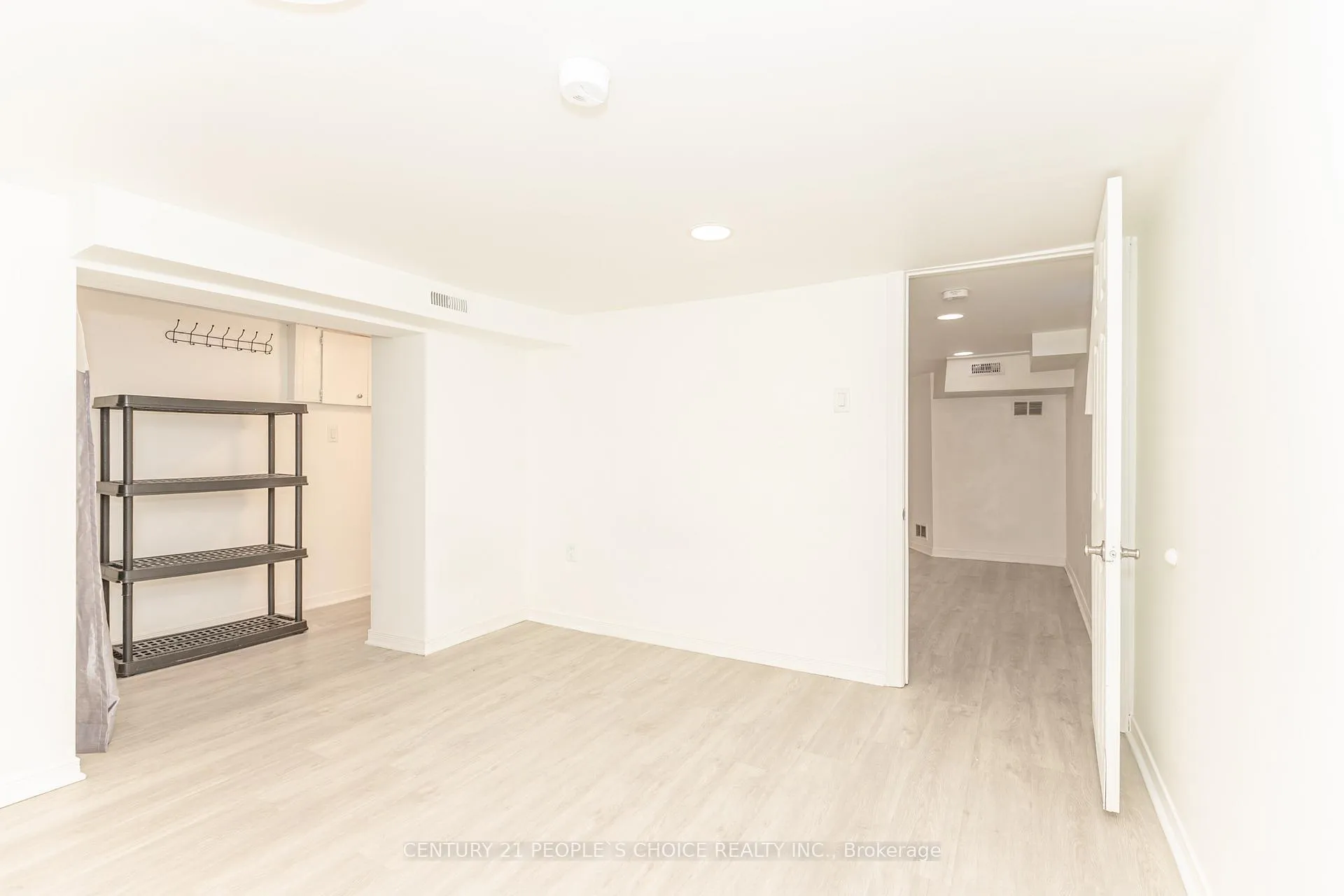 Photo 42 of 212 Oakwood Avenue, Toronto, Oakwood Village — HOMEH