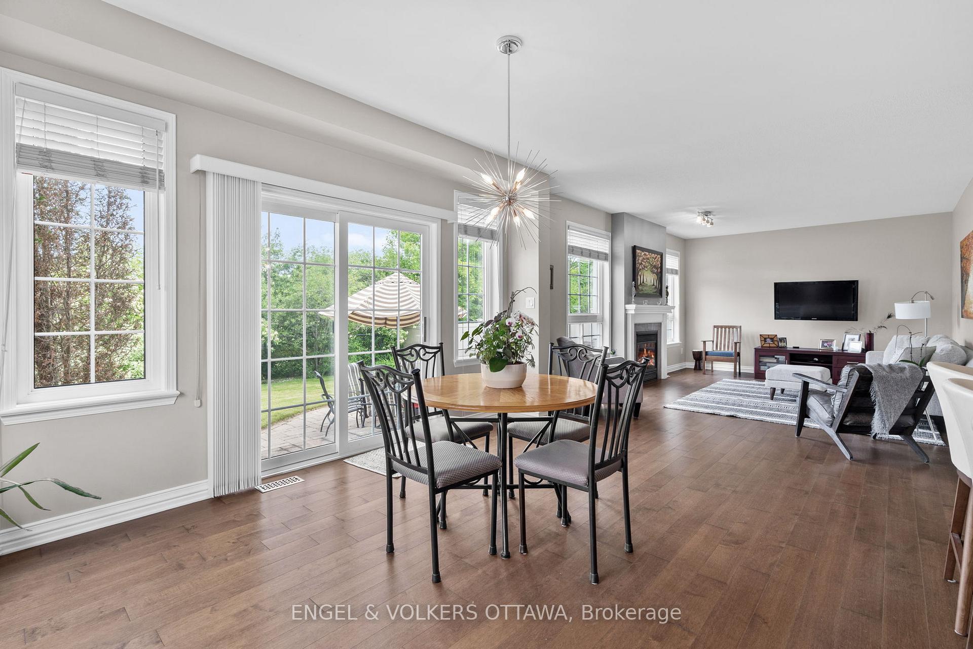 Photo 16 of 94 Riverstone Drive, Ottawa, Barrhaven - Stonebridge — HOMEH