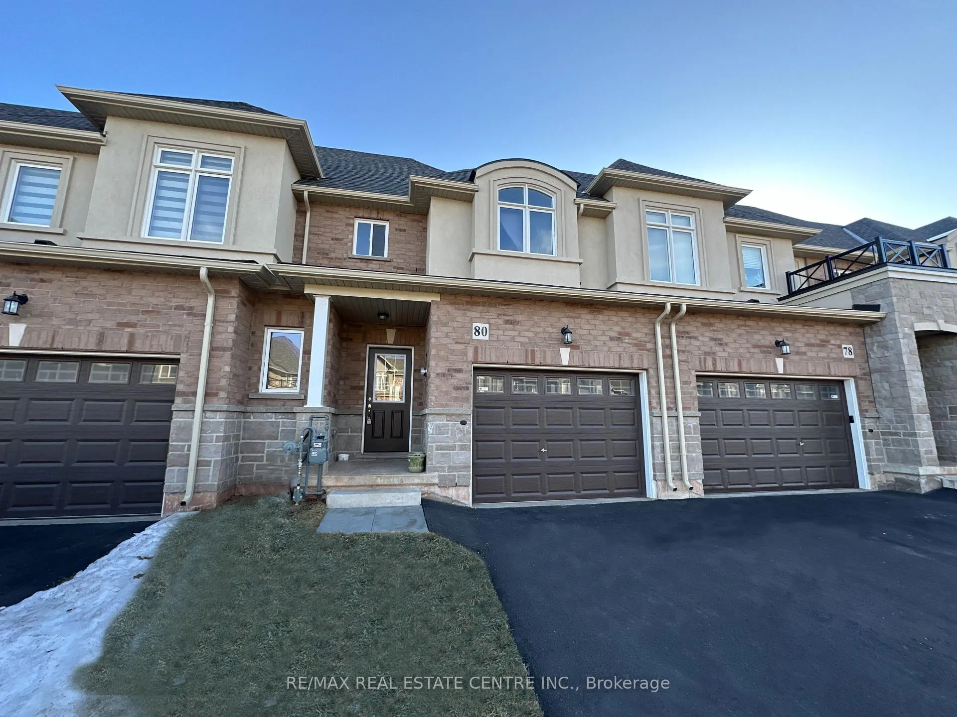 Photo 1 of 80 Pinot Crescent, Hamilton, Stoney Creek — HOMEH