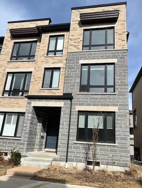 Photo 1 of 11 Steamboat Way, Whitby, Port Whitby — HOMEH