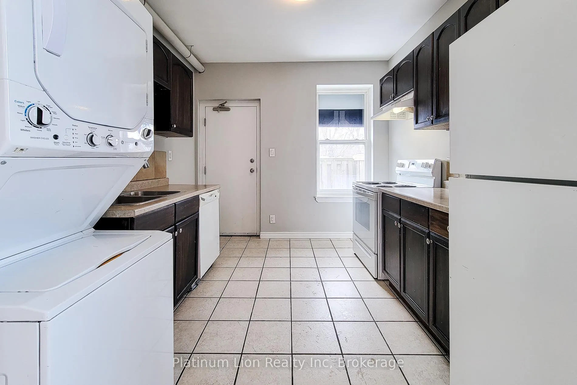 Photo 13 of Unit 1, 342 Barton Street E, Hamilton, Stinson — HOMEH
