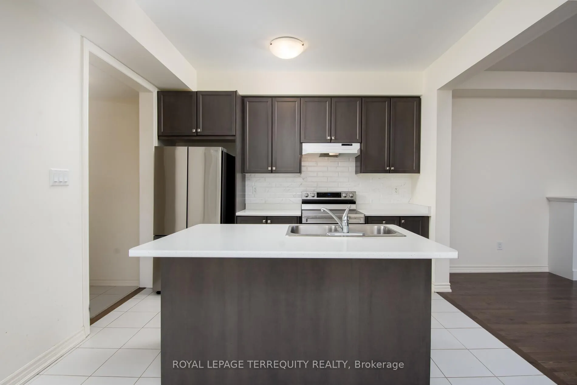 Photo 11 of 245 Coronation Road, Whitby, Rural Whitby — HOMEH