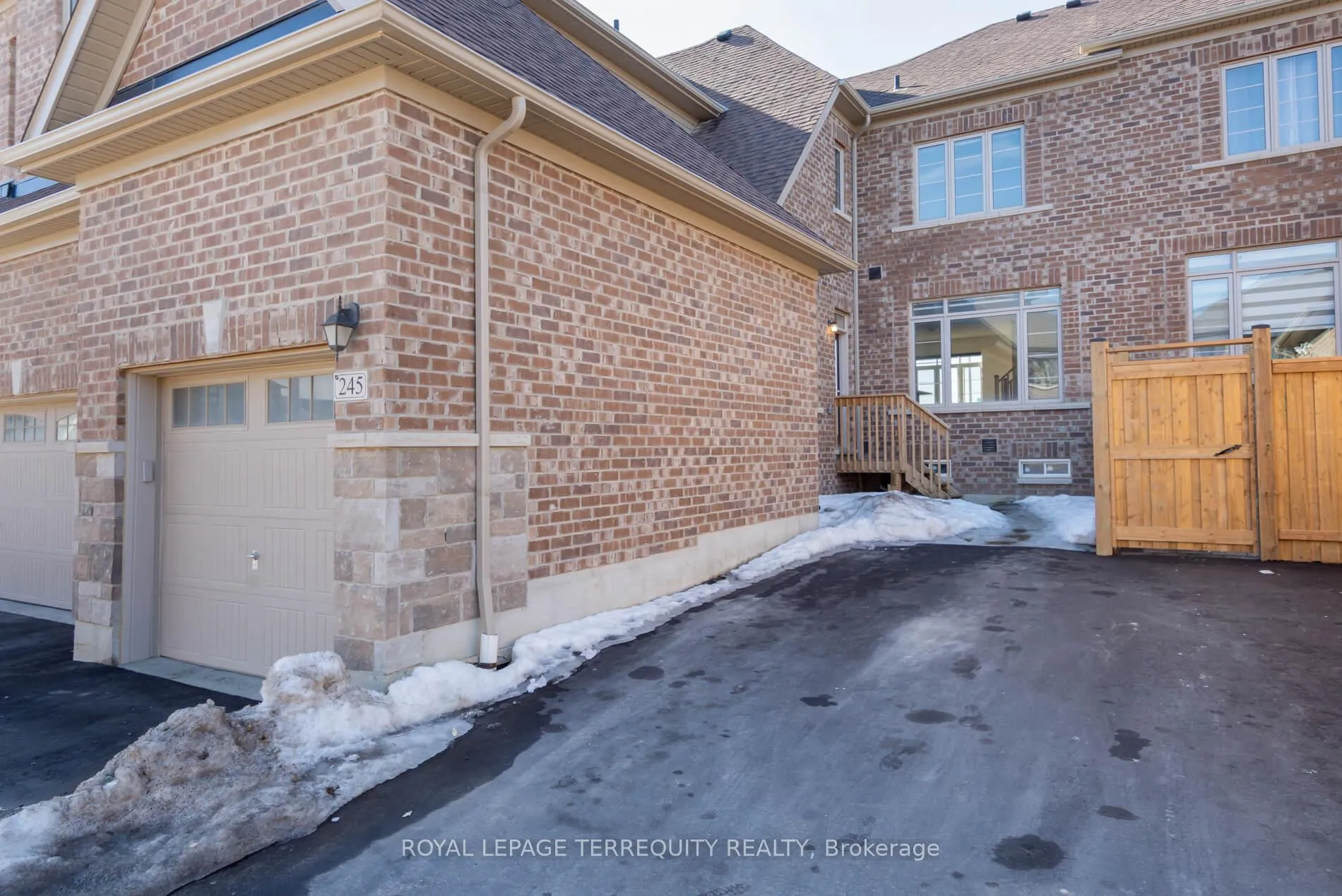Photo 24 of 245 Coronation Road, Whitby, Rural Whitby — HOMEH