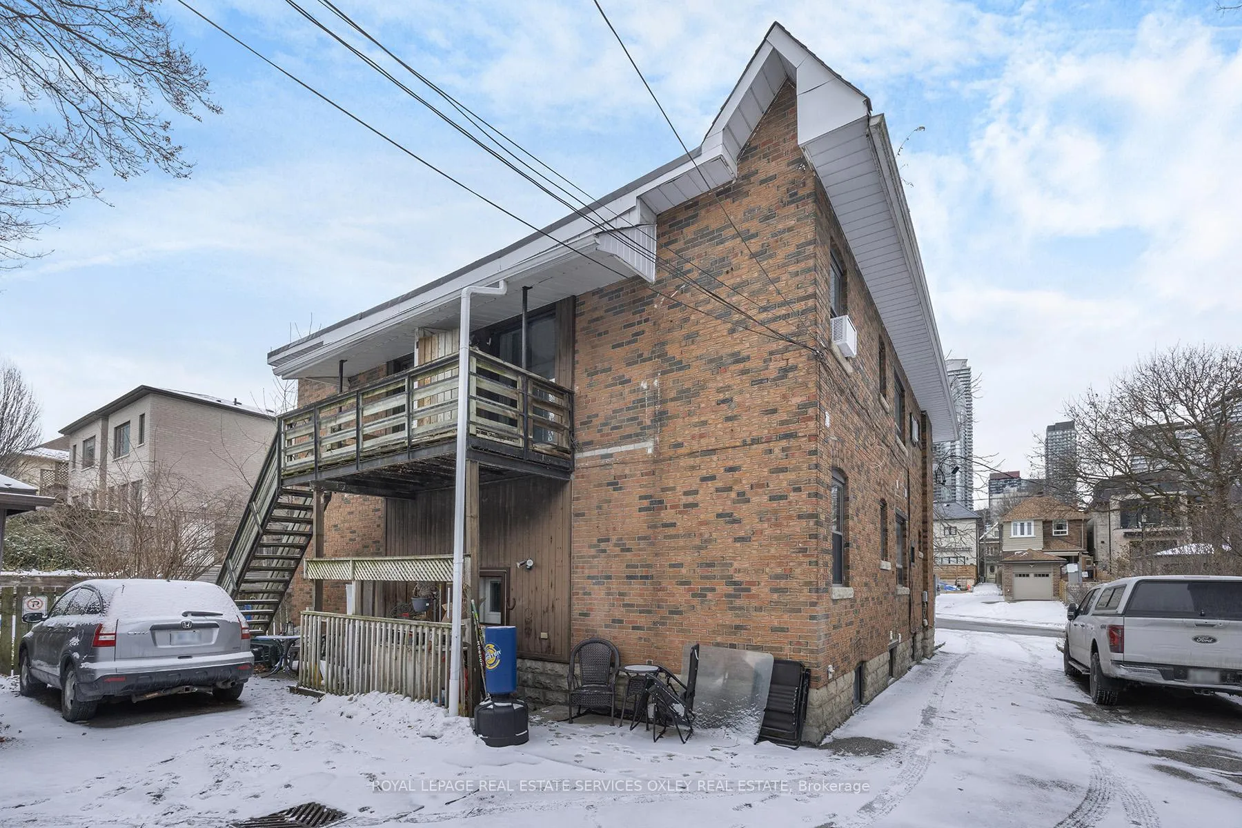 Photo 10 of Unit 2, 31 Glebe Road E, Toronto, Mount Pleasant West — HOMEH