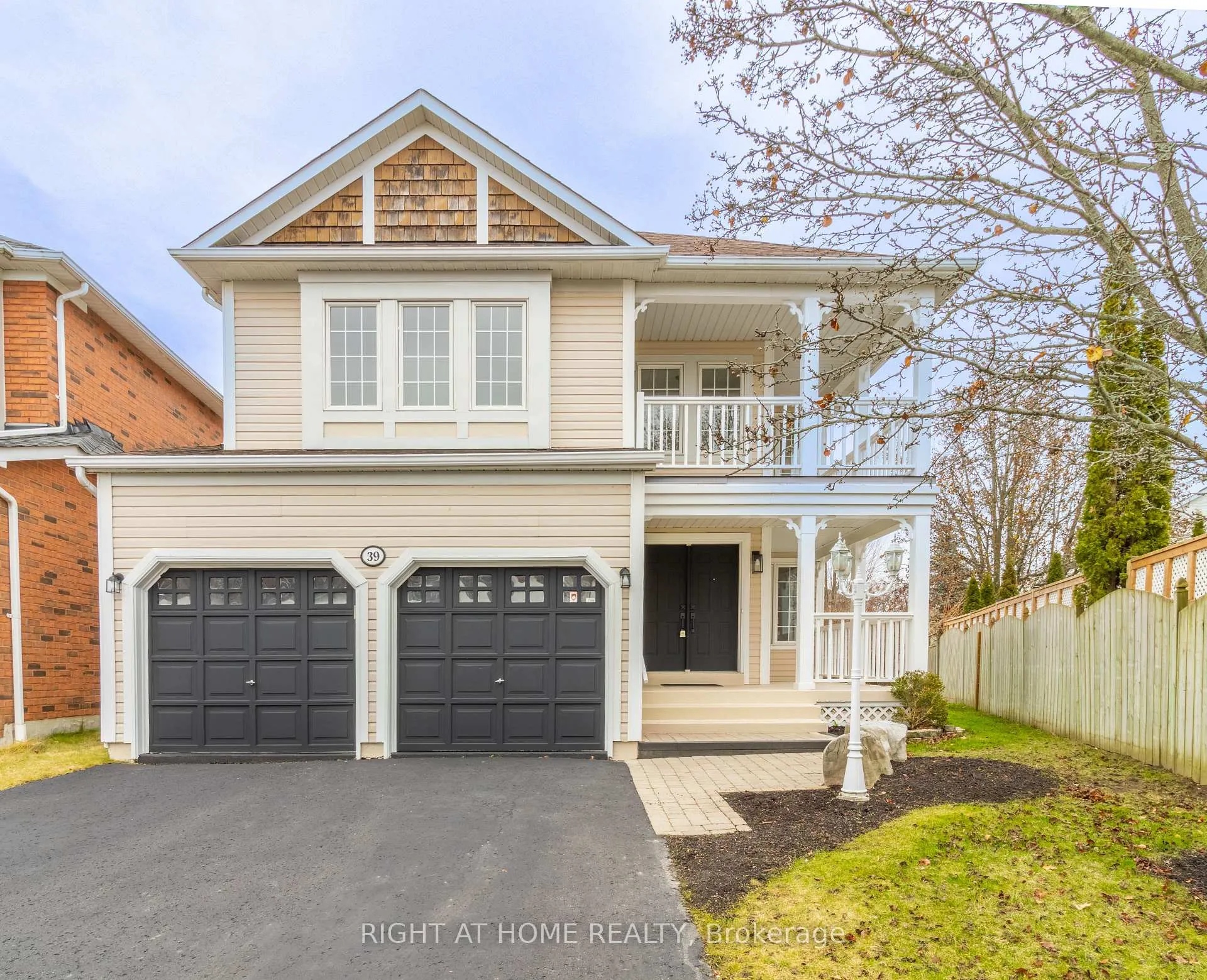 Photo 1 of 39 Mullord Avenue, Ajax, South East — HOMEH
