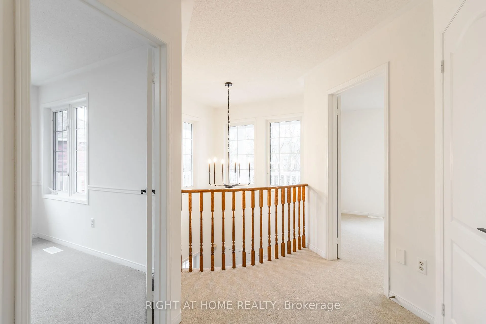 Photo 19 of 39 Mullord Avenue, Ajax, South East — HOMEH