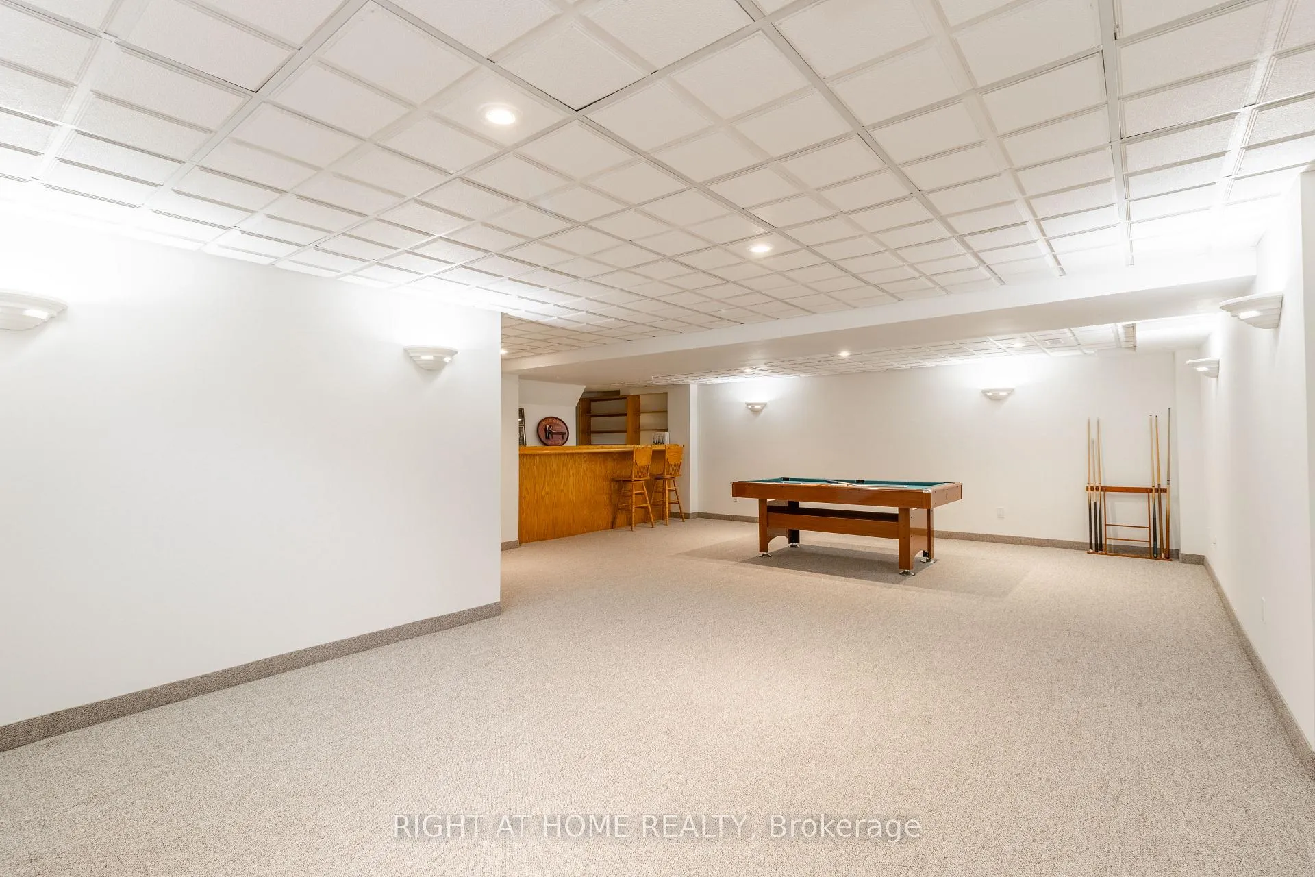 Photo 29 of 39 Mullord Avenue, Ajax, South East — HOMEH