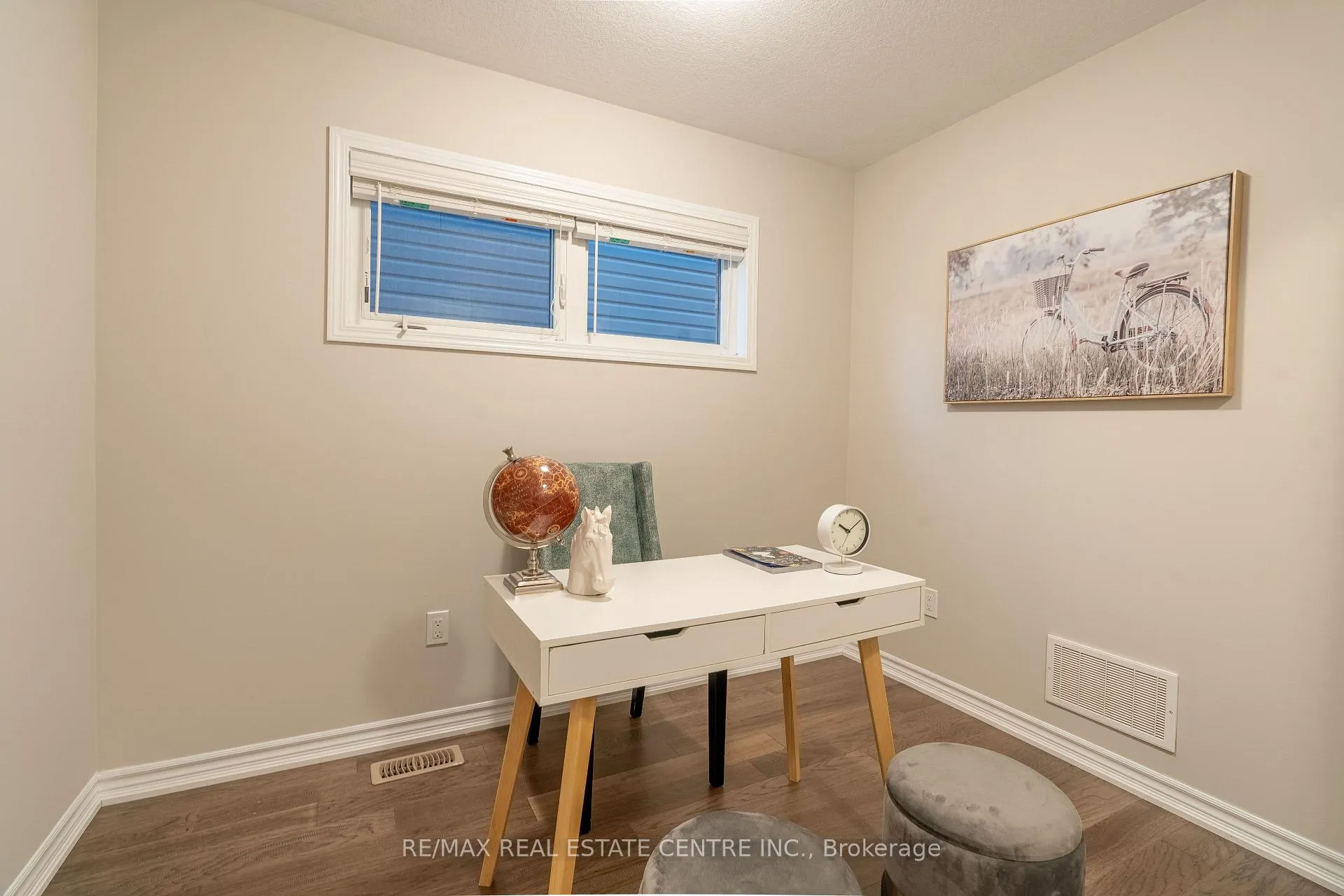 Photo 7 of 37 Blue Oak Street, Kitchener, Rosenburg — HOMEH